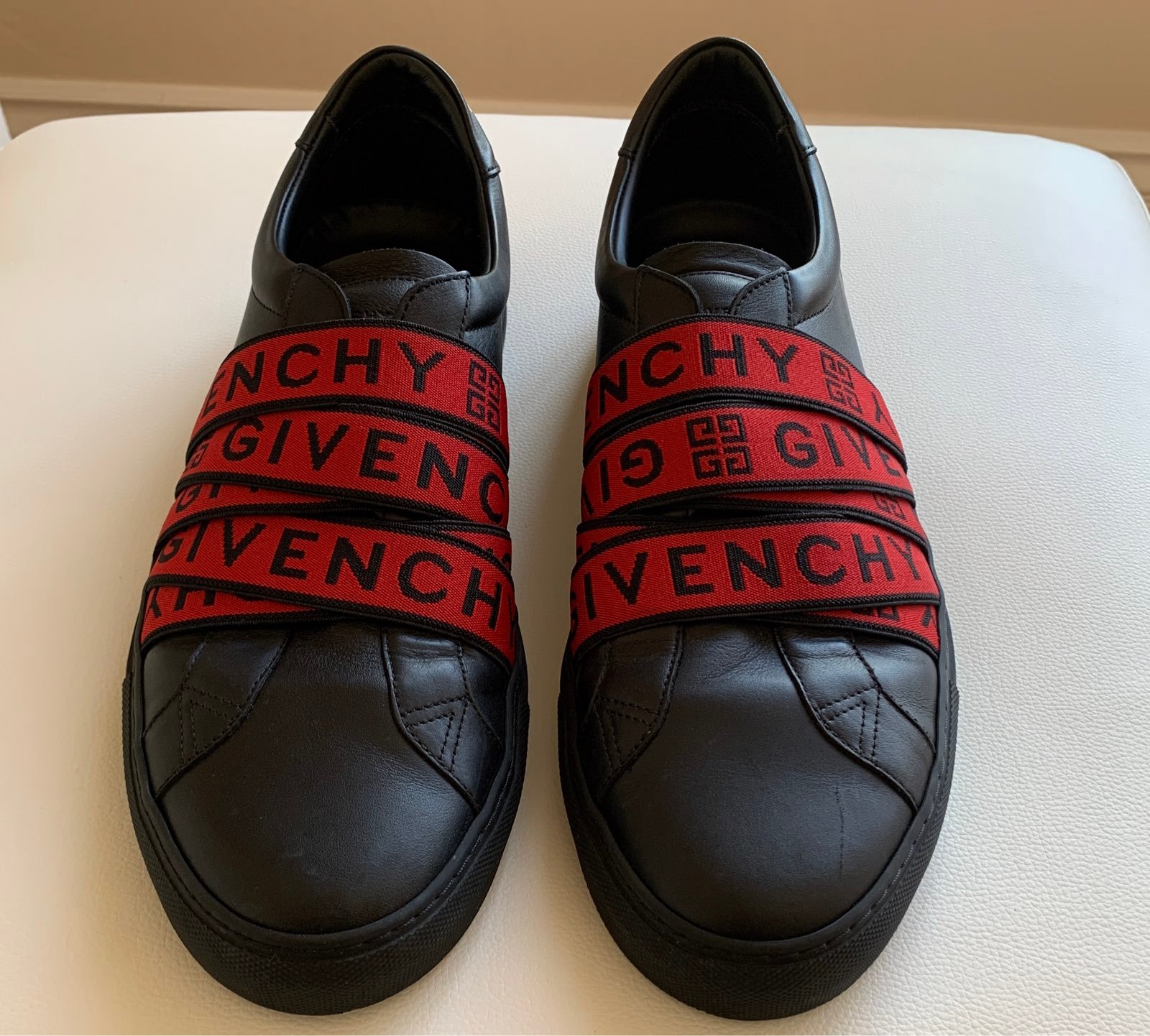 givenchy 4g webbing