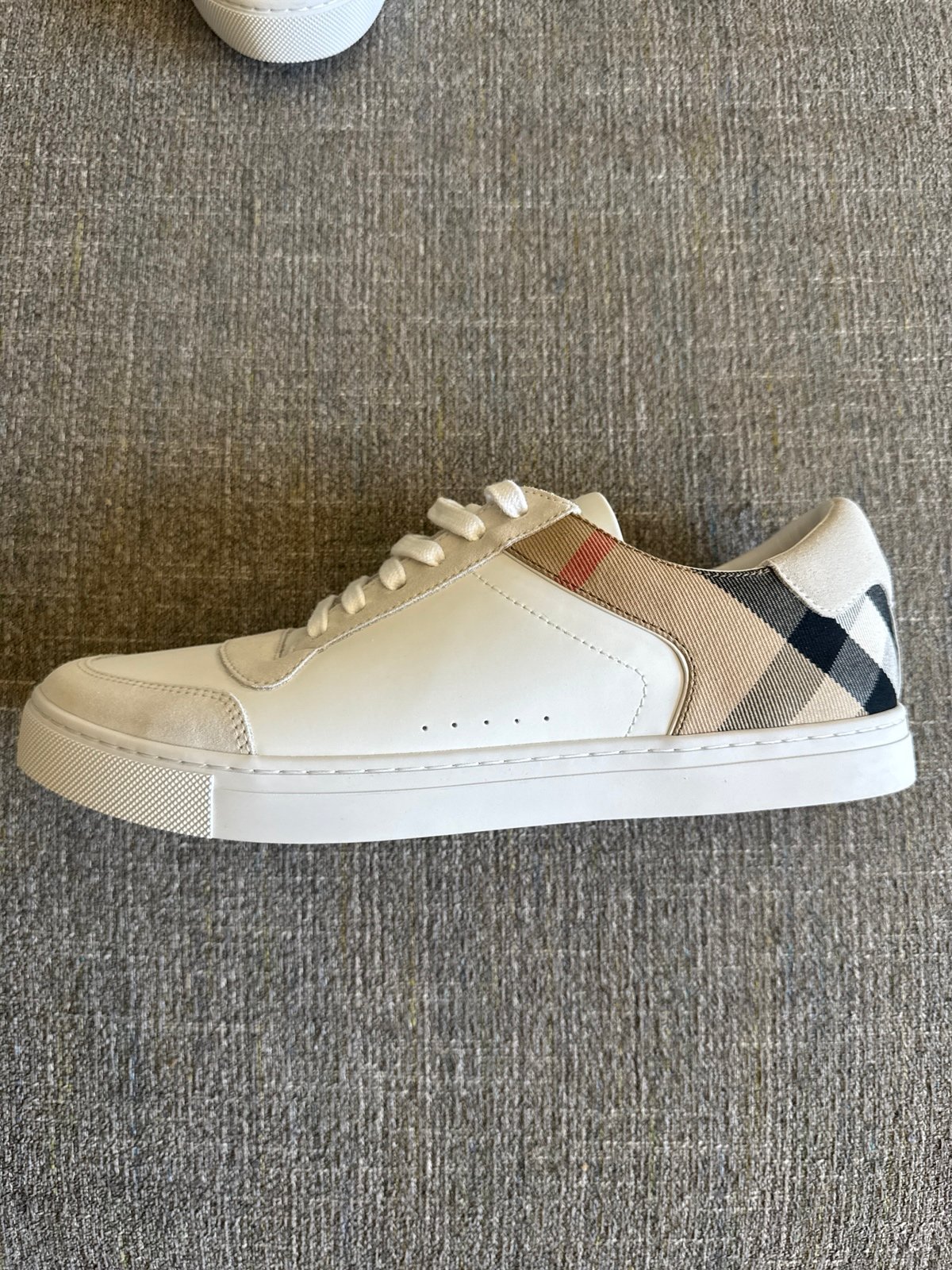 Burberry Multicolor Suede And Leather Sneakers Burberry Multicolor Suede And Leather Sneakers