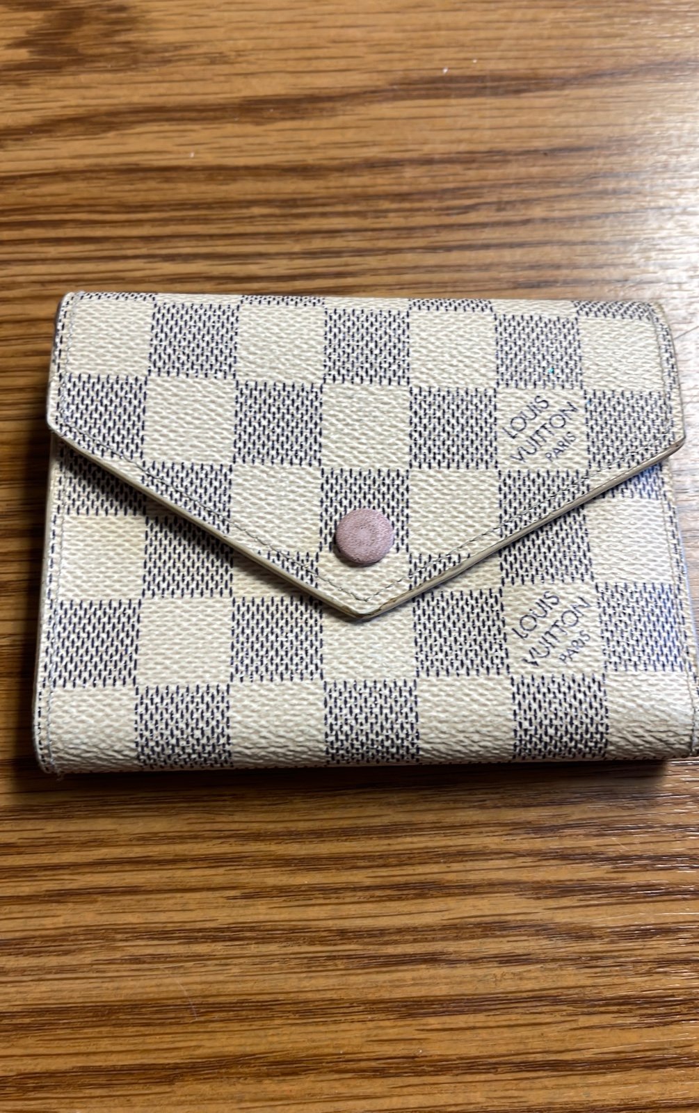 よ*ん様 Louis Vuitton Victorine Damier Azur Louis Vuitton Damier Azur Victorine Wallet