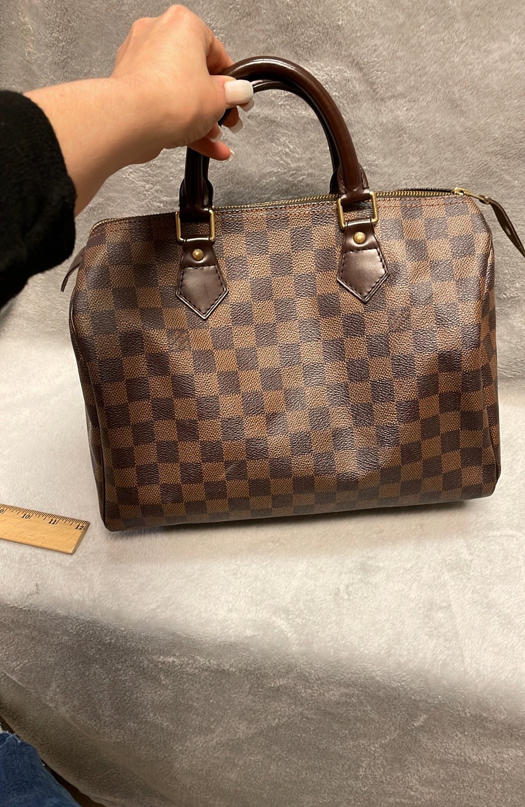 Louis Vuitton Speedy 30