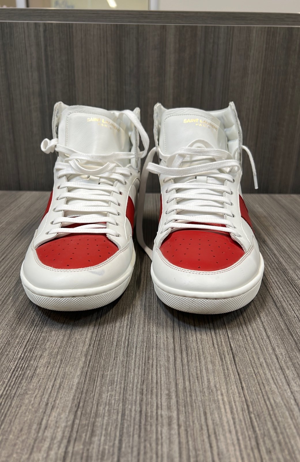 スマイル Saint Laurent Court Classic High Top Fashion sneakers