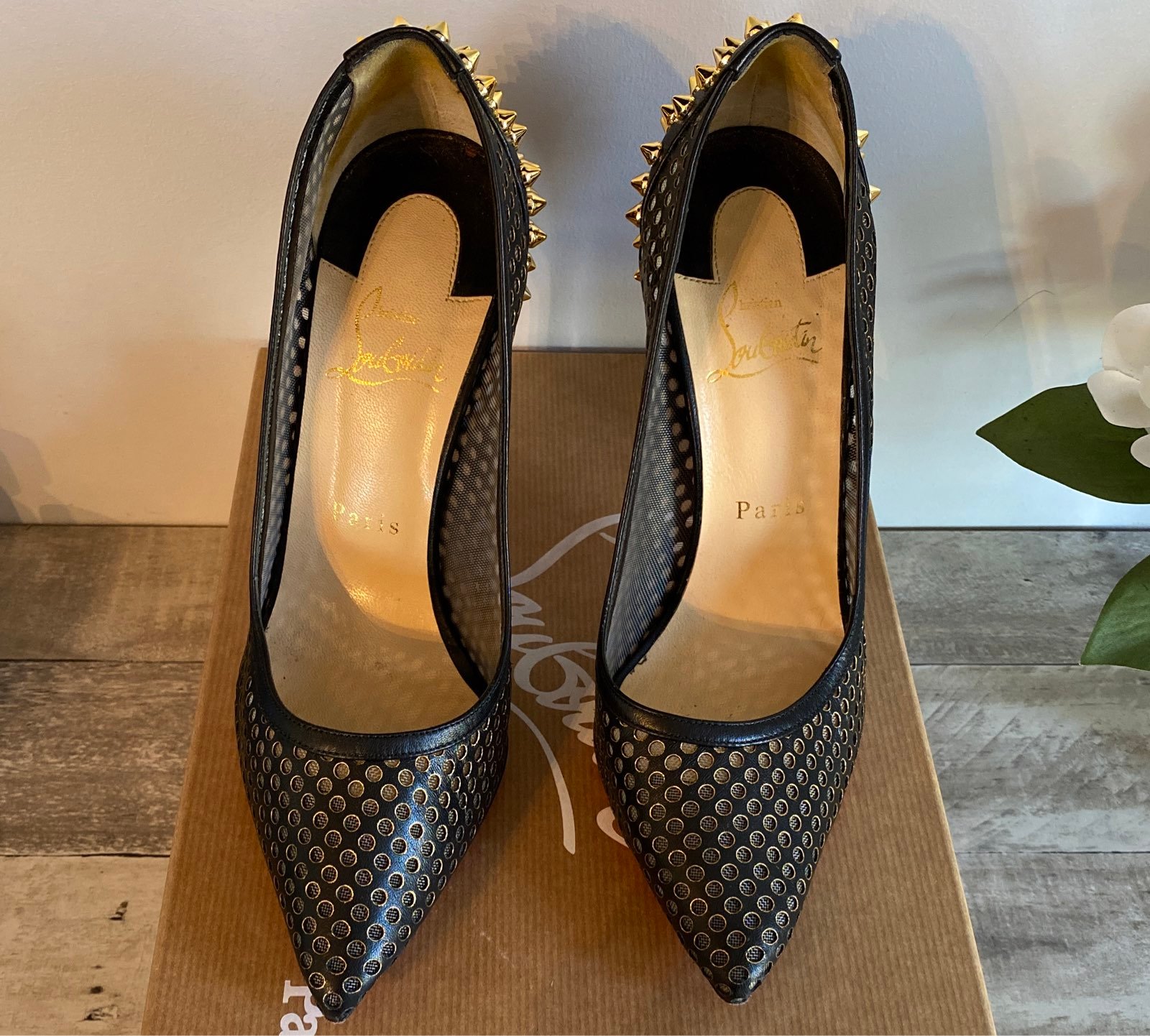 Christian louboutin guni pump
