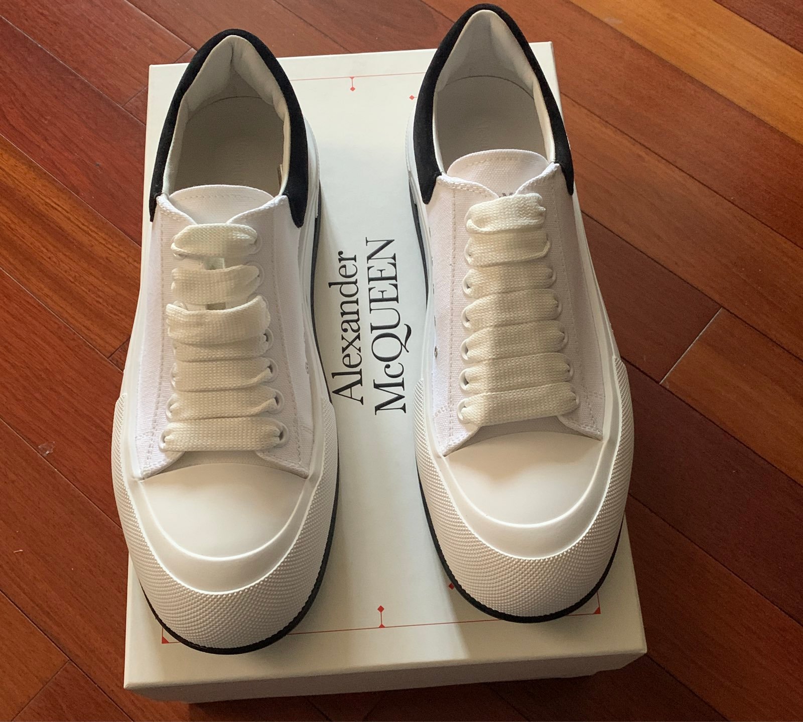 Alexander McQueen Men Shoes - detail
