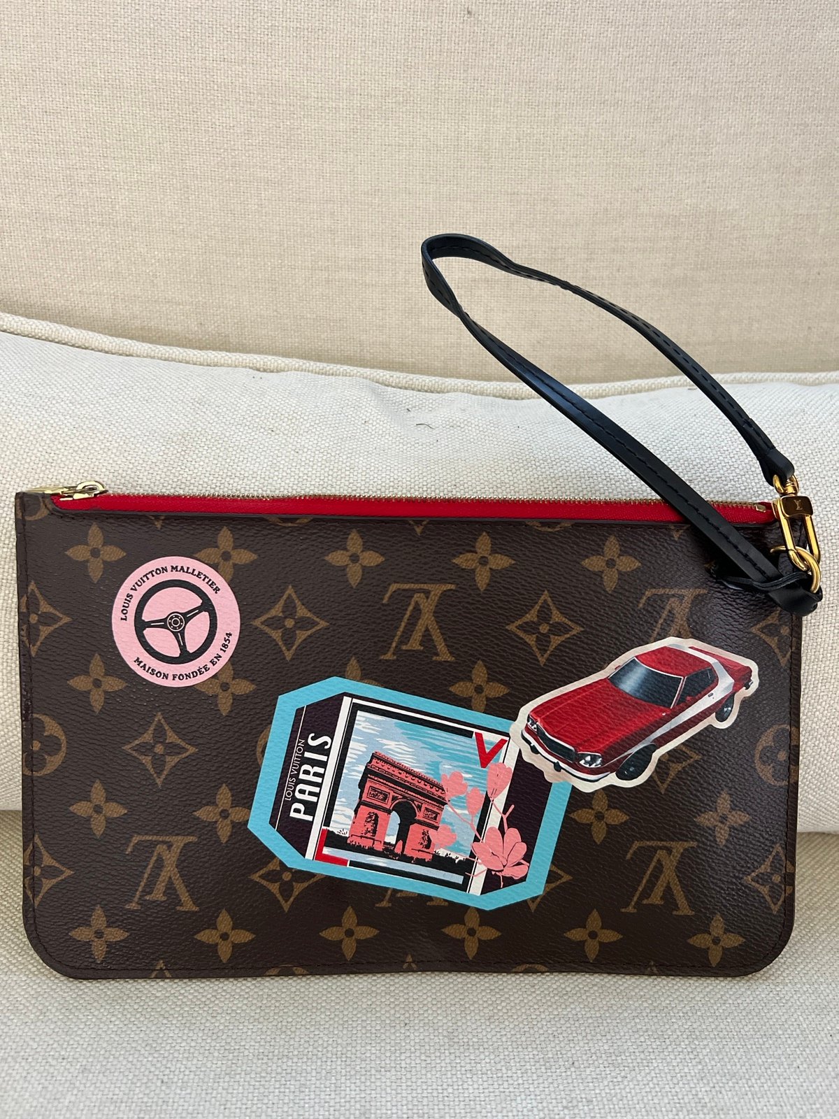 LOUIS VUITTON Monogram World Tour キーホルダー LOUIS VUITTON Monogram World Tour キーホルダー