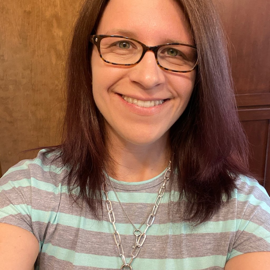 Allyson Schmidt Mercari