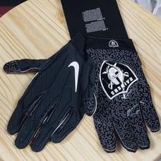 NewNIKE SUPERBAD MAGNIGRIP LAS VEGAS RAIDERS FOOTBALL GLOVES.SiZe 4XL.CK2215-091