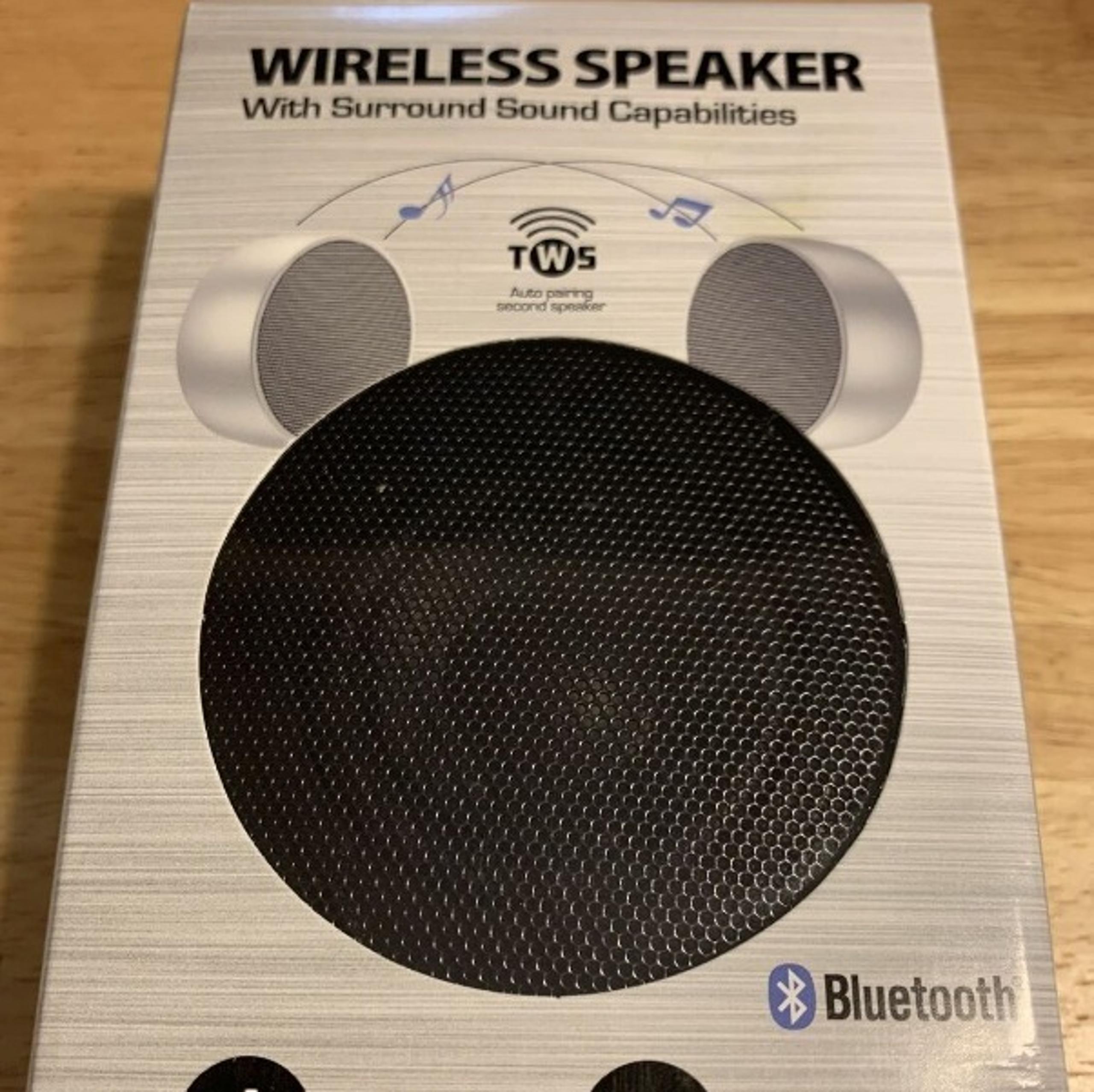 NEW/SEALED BOX-TWS-BLUETOOTH WIRELESS SPEAKER-AUTO PAIRING