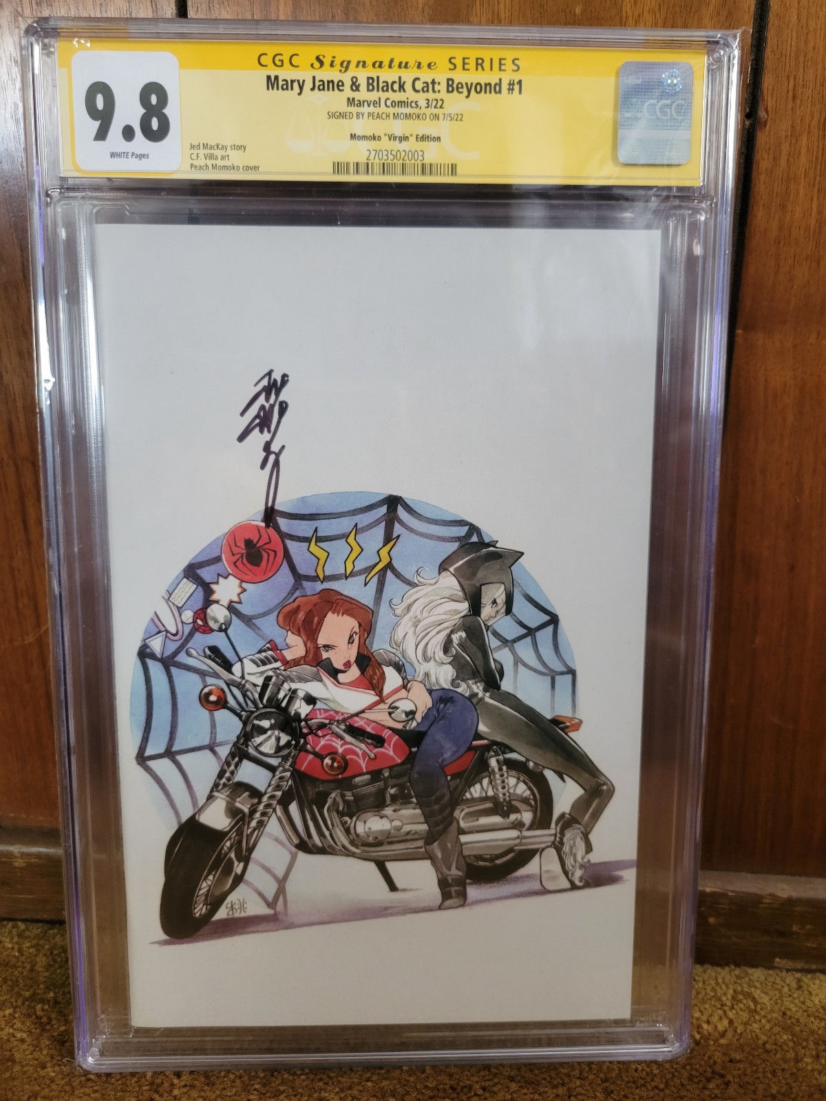MARY JANE & BLACK CAT BEYOND #1 CGC 9.8 SS SIGNED PEACH MOMOKO VIRGIN 1:100