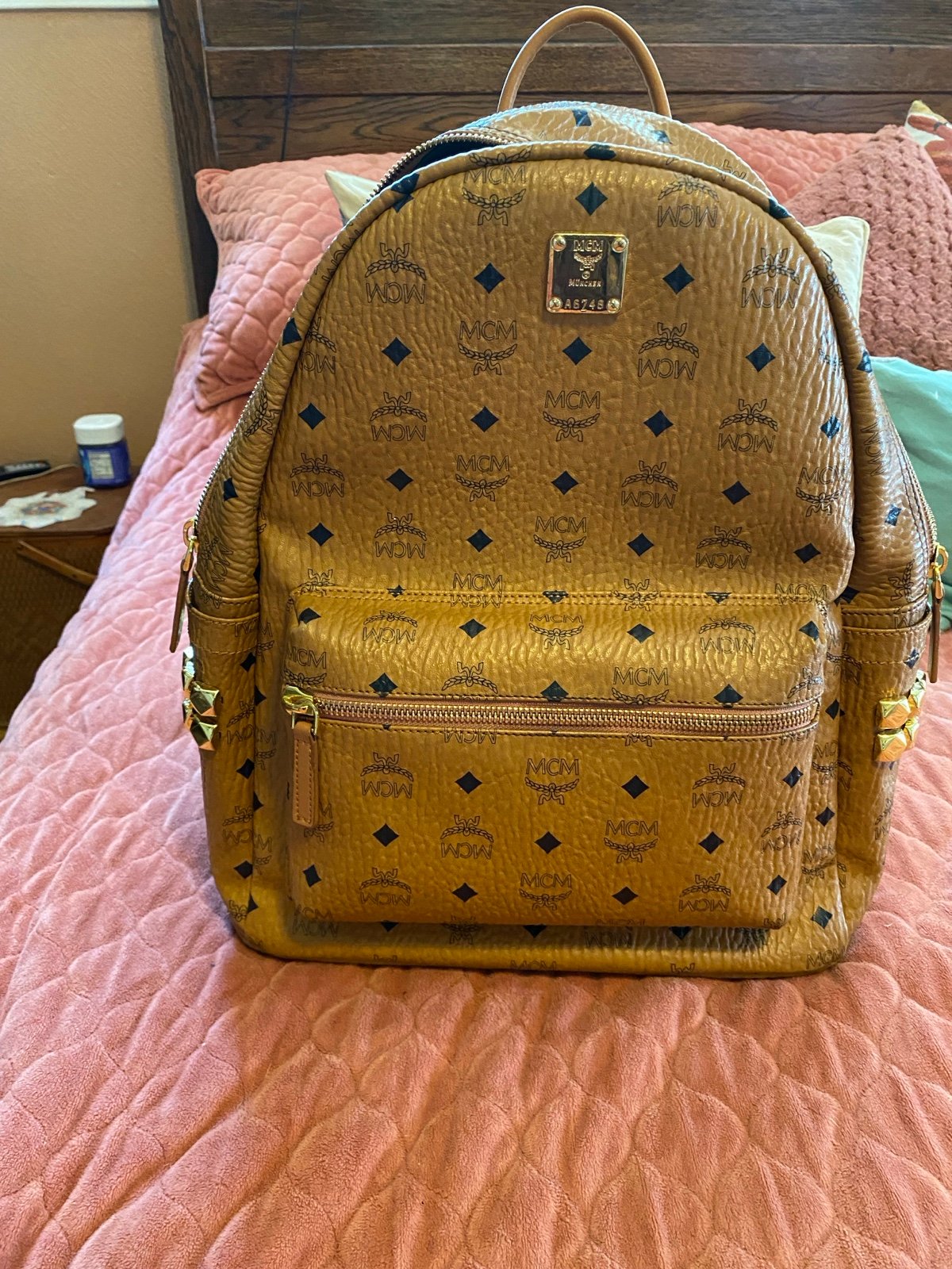 Mcm a6748 deals