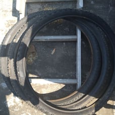 26 mountain bikes tires in excellent co