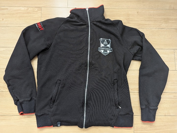 Riot Games League of Legends 2014 World Championship Jacket