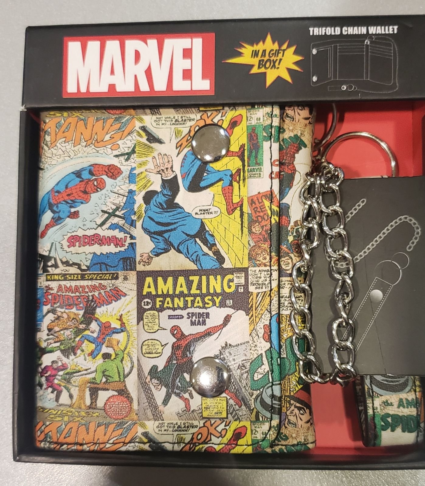 Marvel Avengers Spider-man Faux Leather Bifold Wallet With Chain