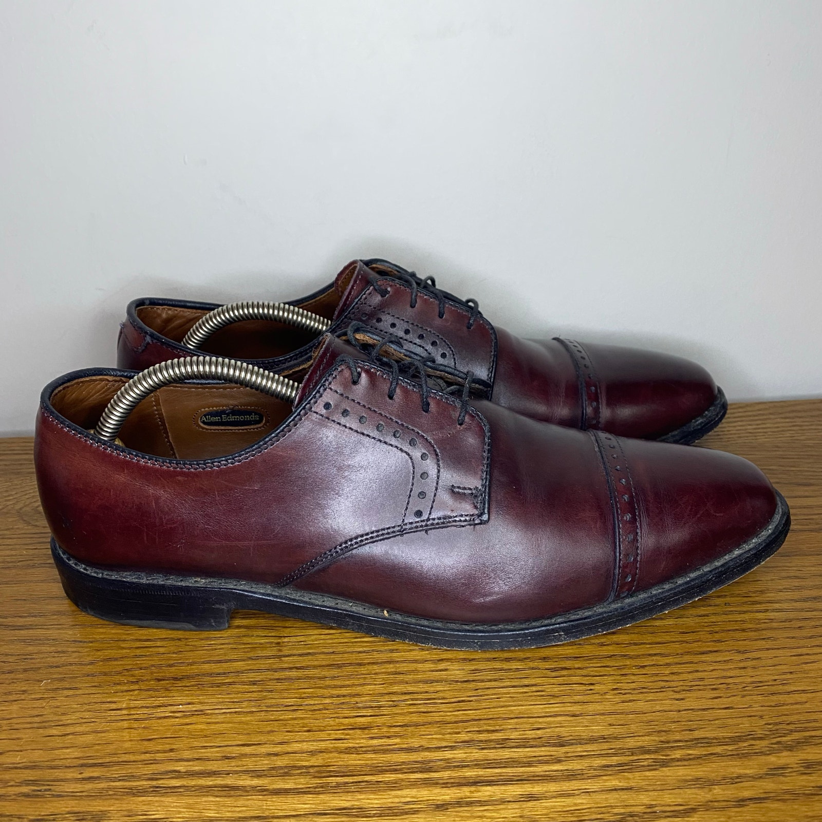 Allen Edmonds Clifton Derby Shoes Men Size 10 D Brown Cap Toe Brogue Leather USA