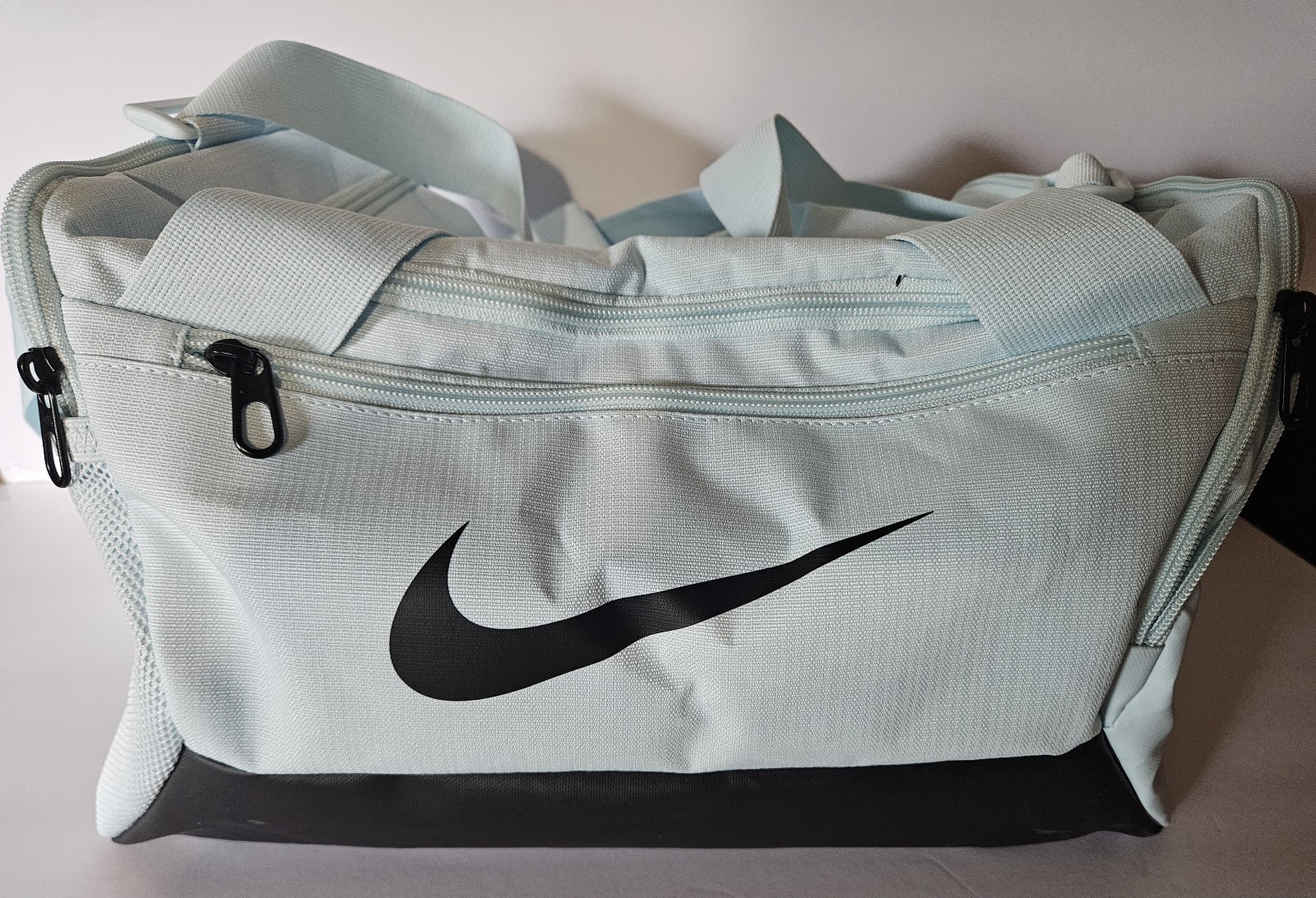 Nike small blue duffel bag