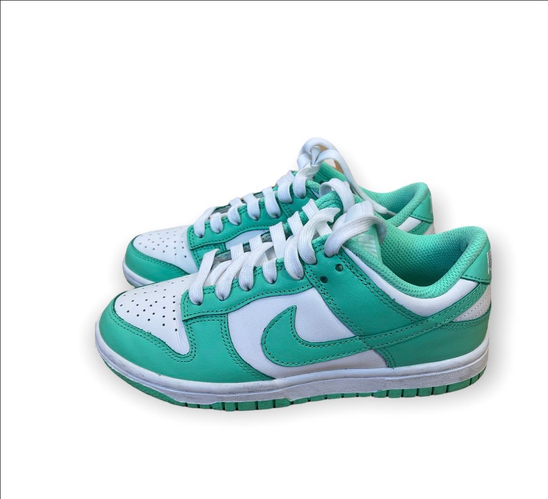 Nike dunks low