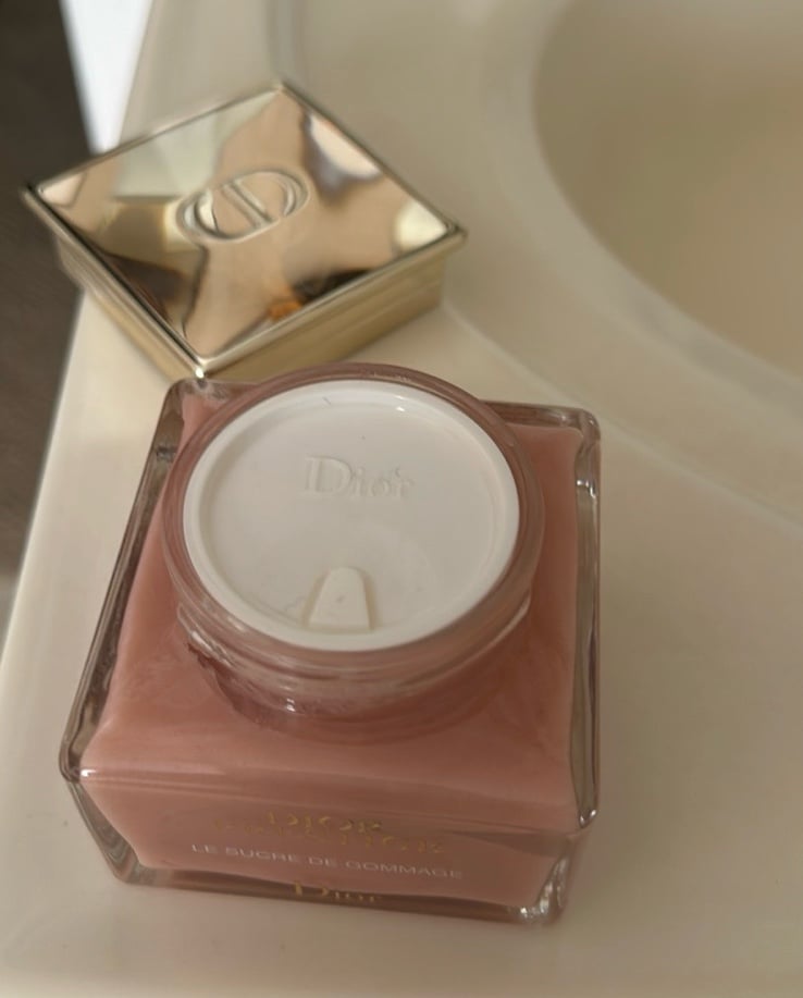 Dior Prestige LE SUCRE DE GOMMAGE Exfoliating Polishing