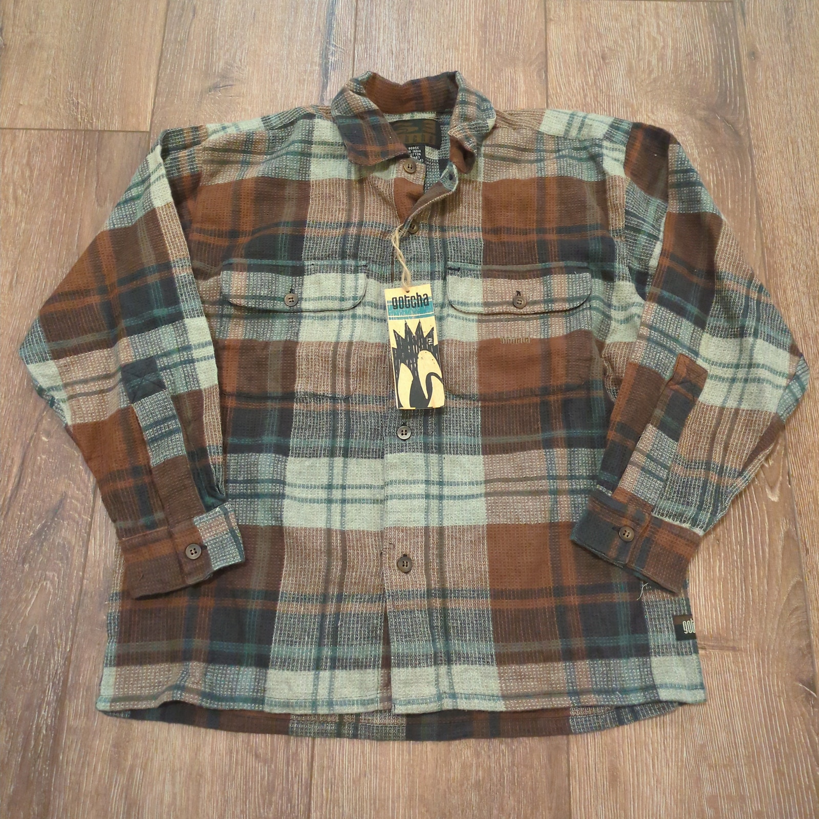 VTG Gotcha Boy's Small Long Sleeve Button Up Shirt Plaid Textured Surf Skate