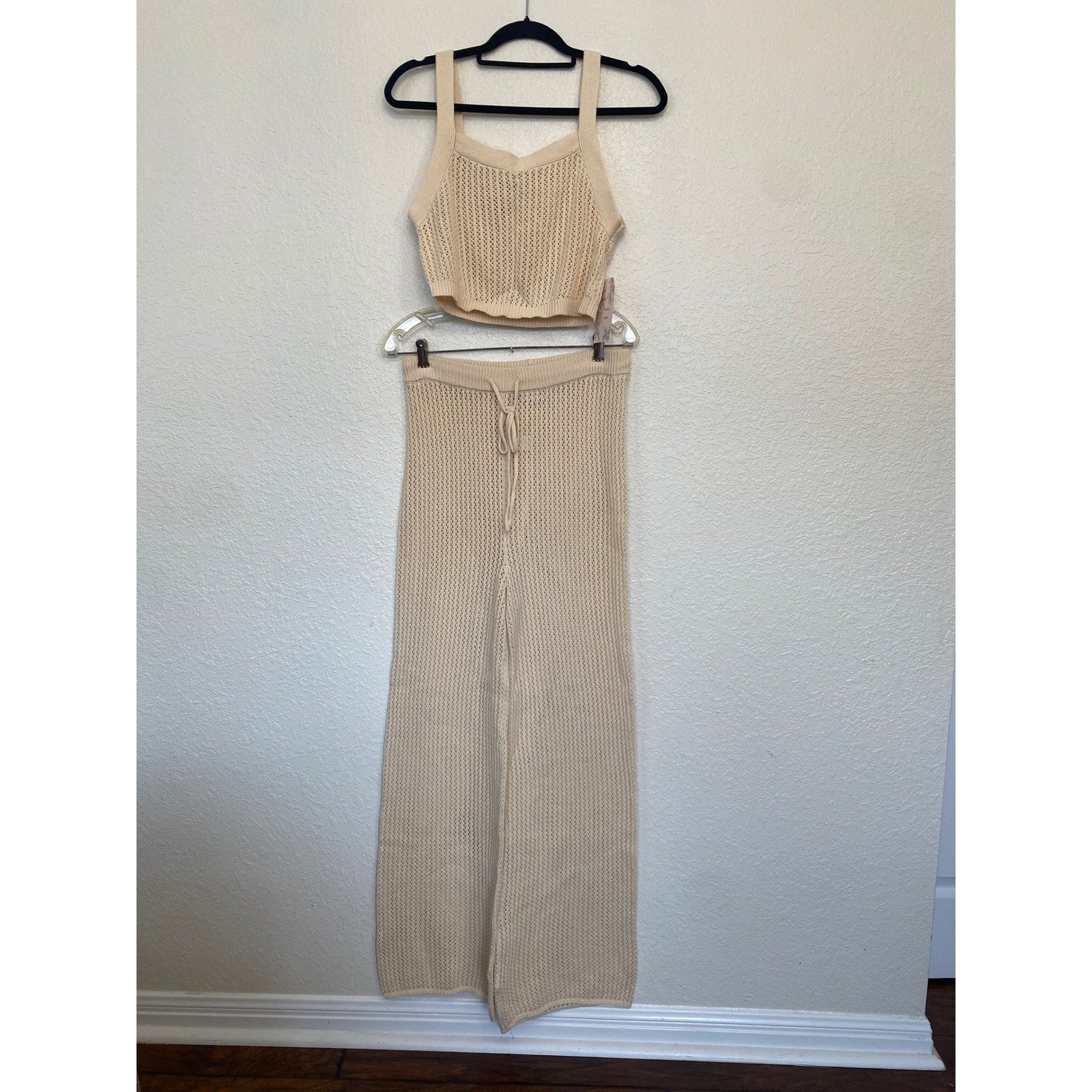 NWT Willow & Wind Cropped Tank Top & Pants Crochet Set Women's L Beige