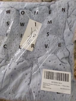 Item photo preview #3
