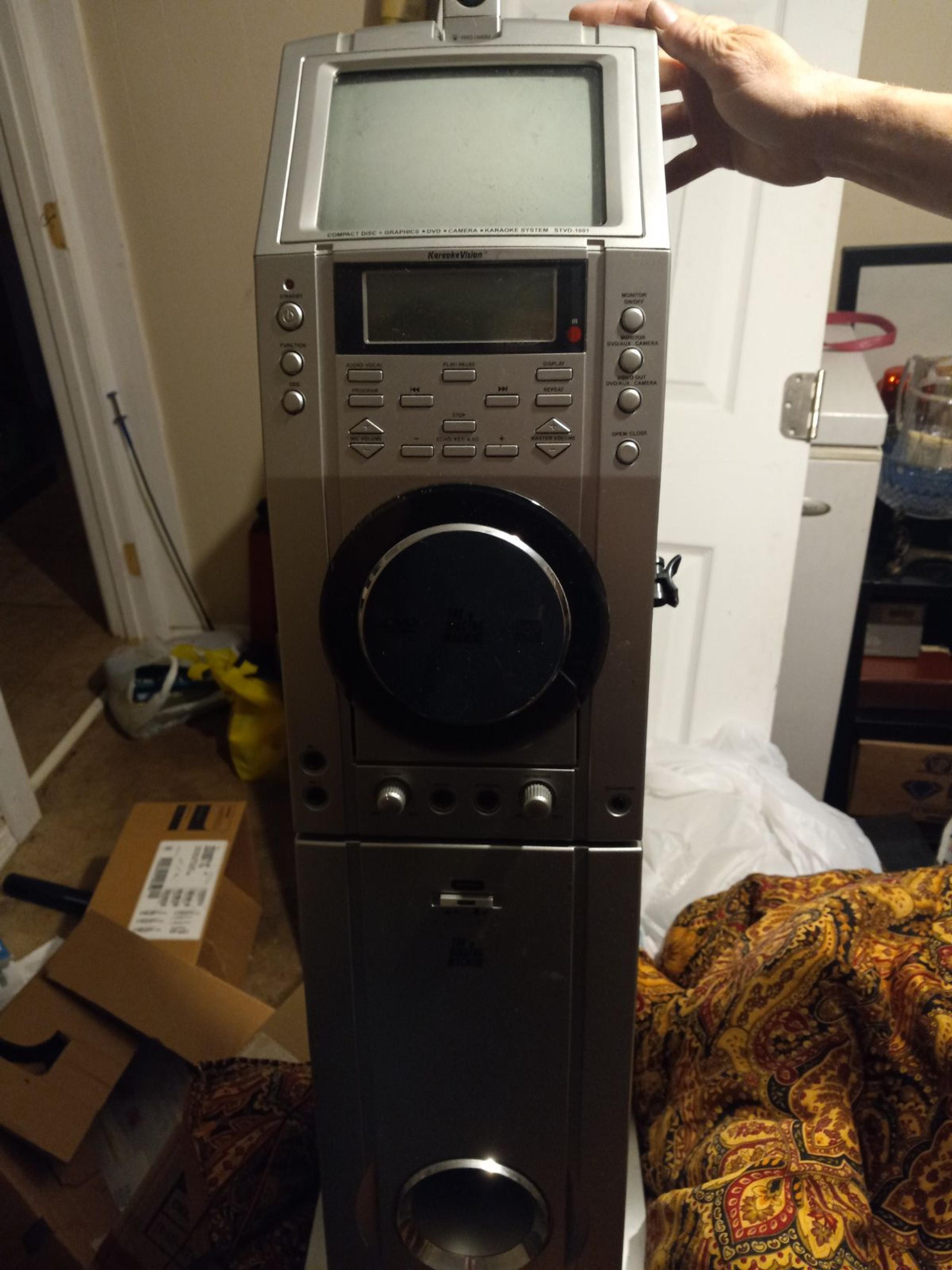 DVD Singing Machine Karaoke Machine