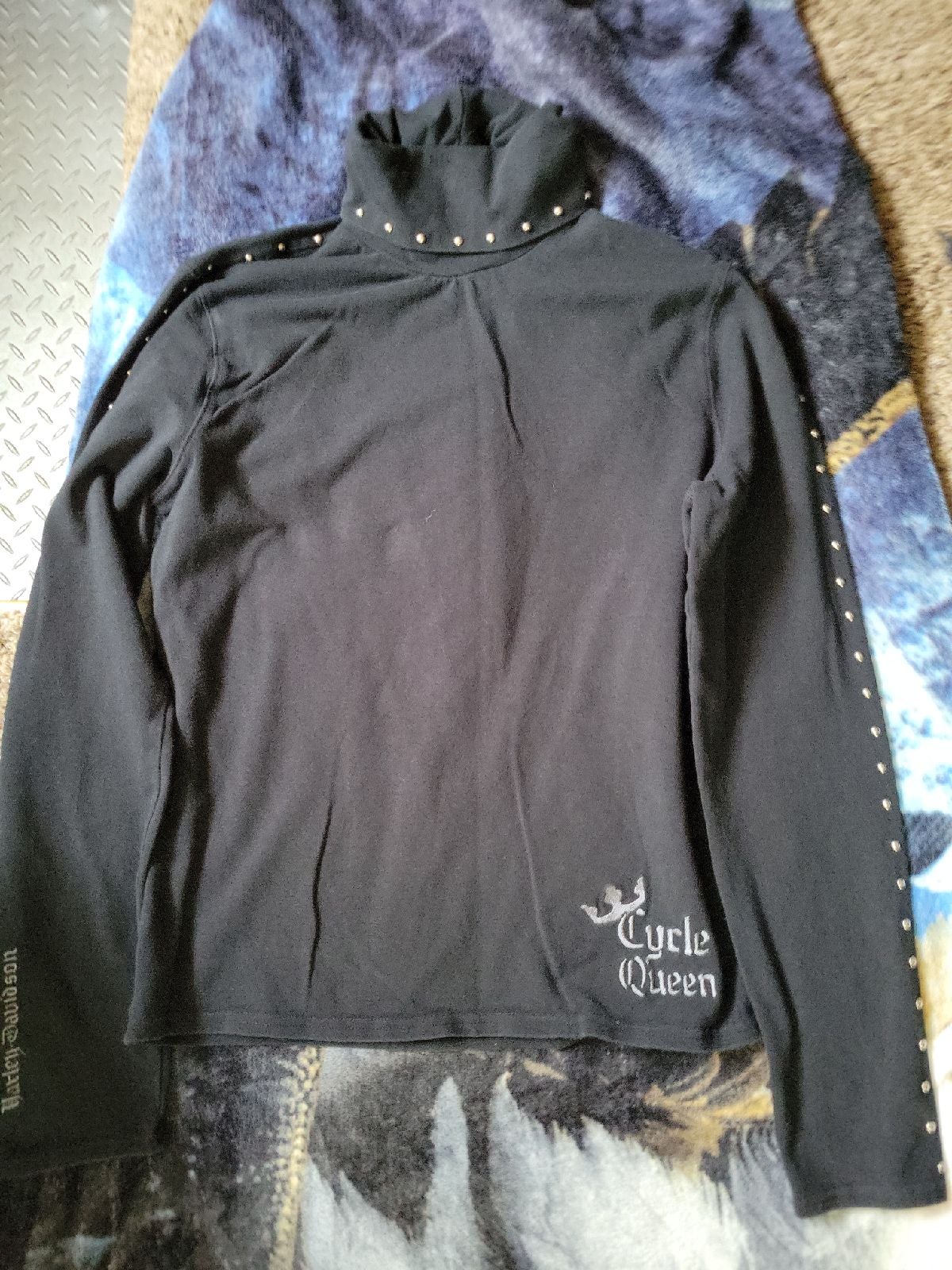 Harley-Davidson shirt