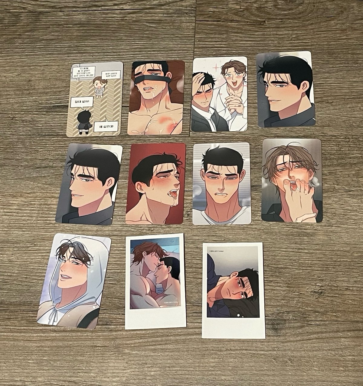 Full Volume 9 photocards, 2 polaroid