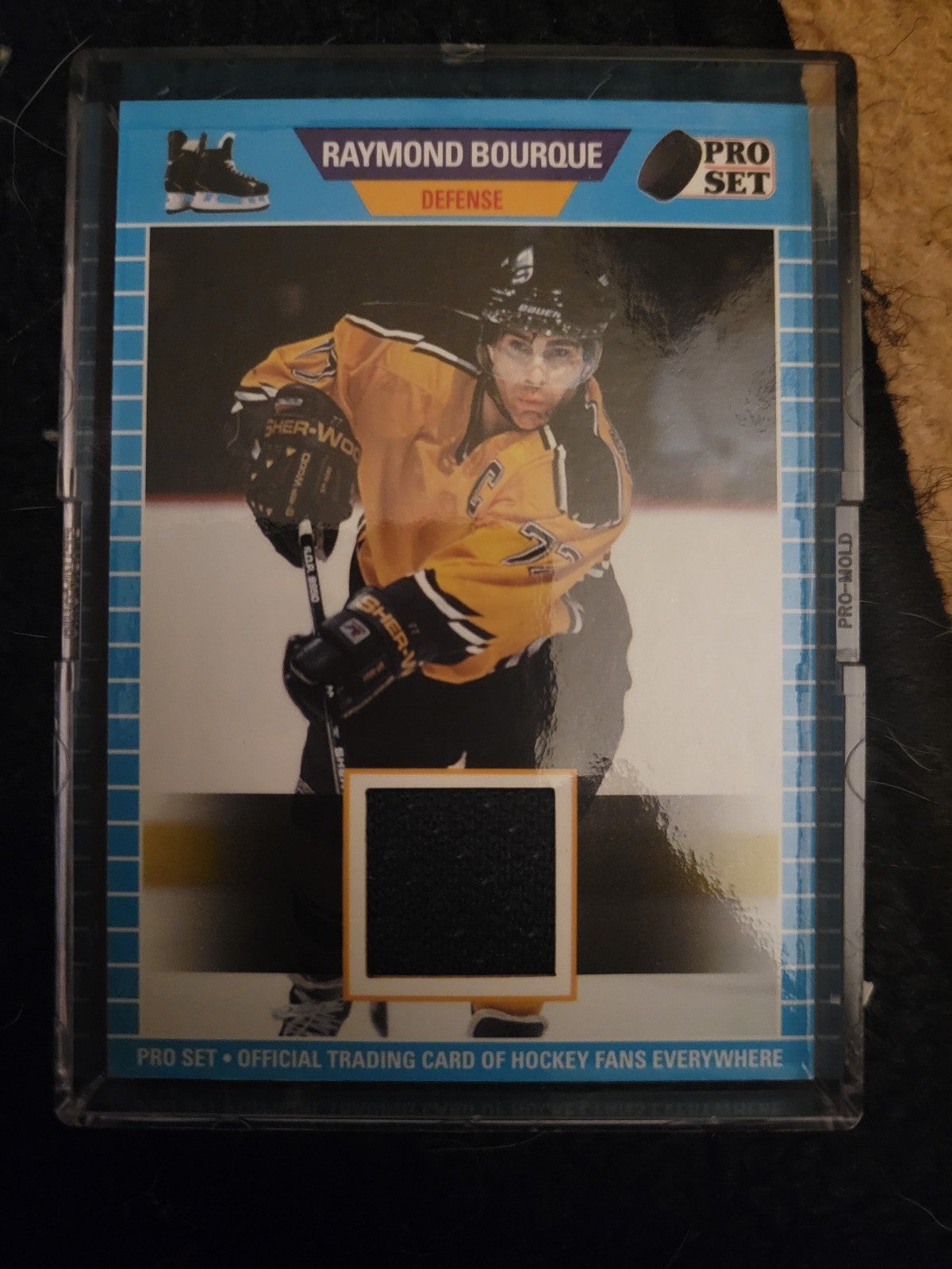 2021-22 Leaf Pro Set Blaster Memorabilia Blue RARE Ray Bourque  Black jersey