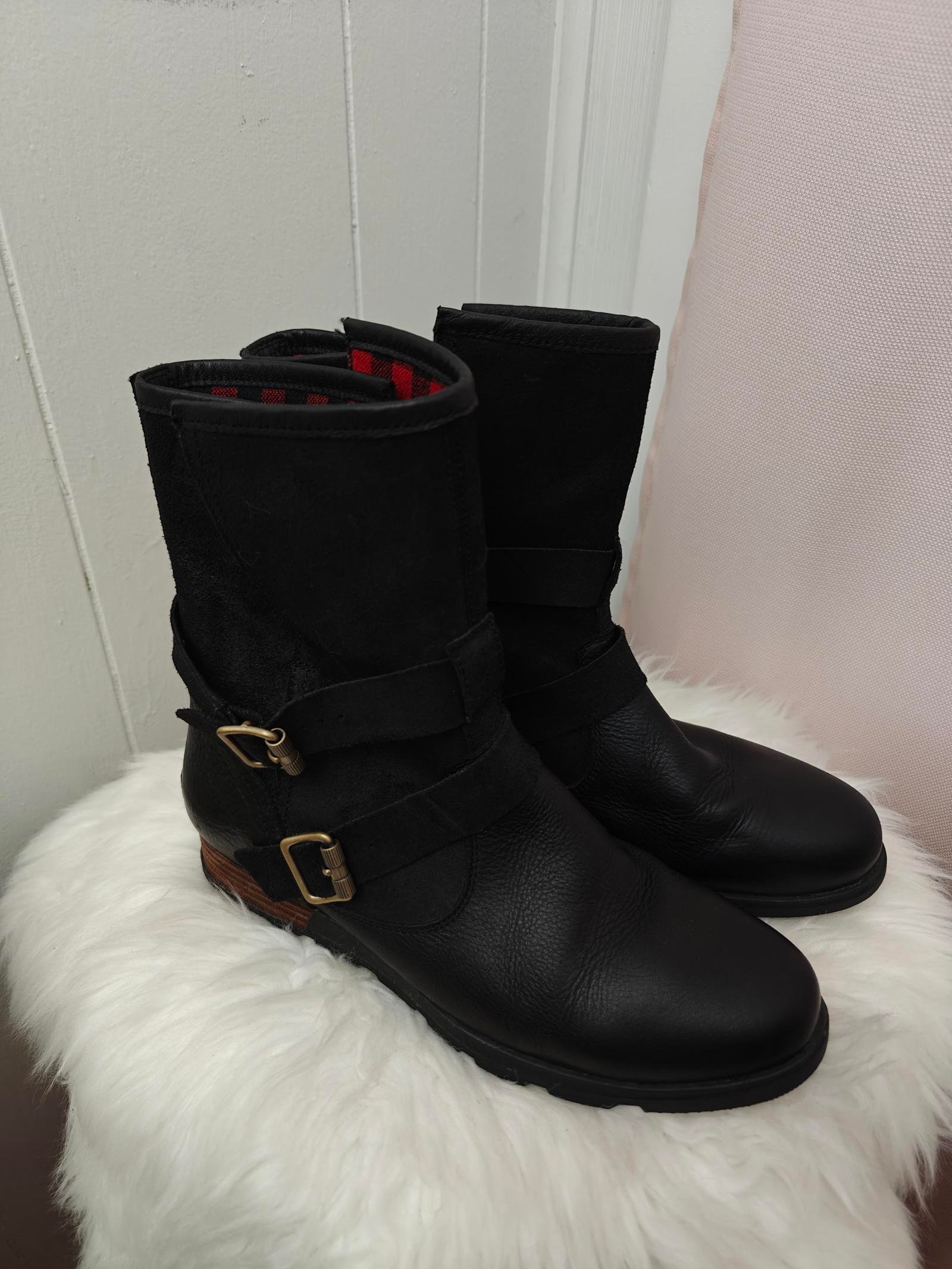 Sorel Leather Buckle Boots with Plaid Lining