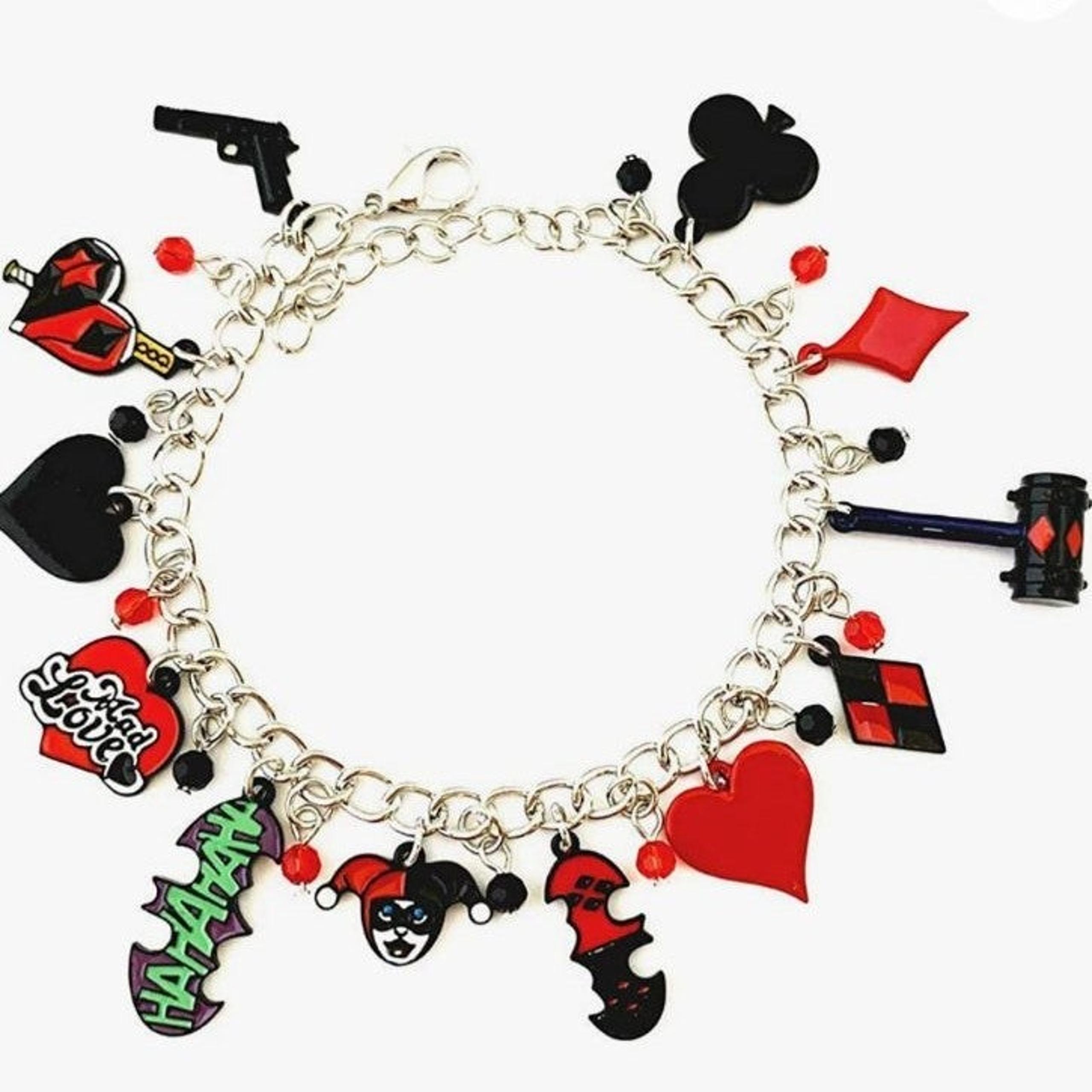 Harley quinn charm bracelet silvertone