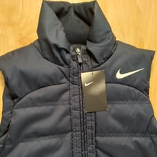 NWT Nike Puffer Vest Women