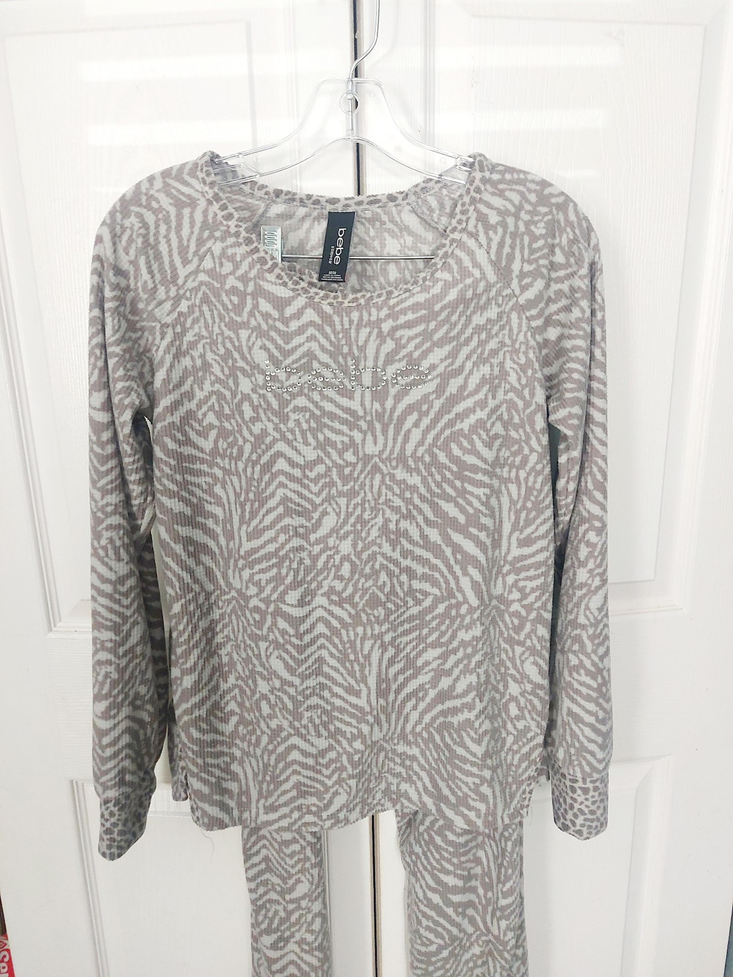 Bebe Women's pajama set sleepwear NWOT like new