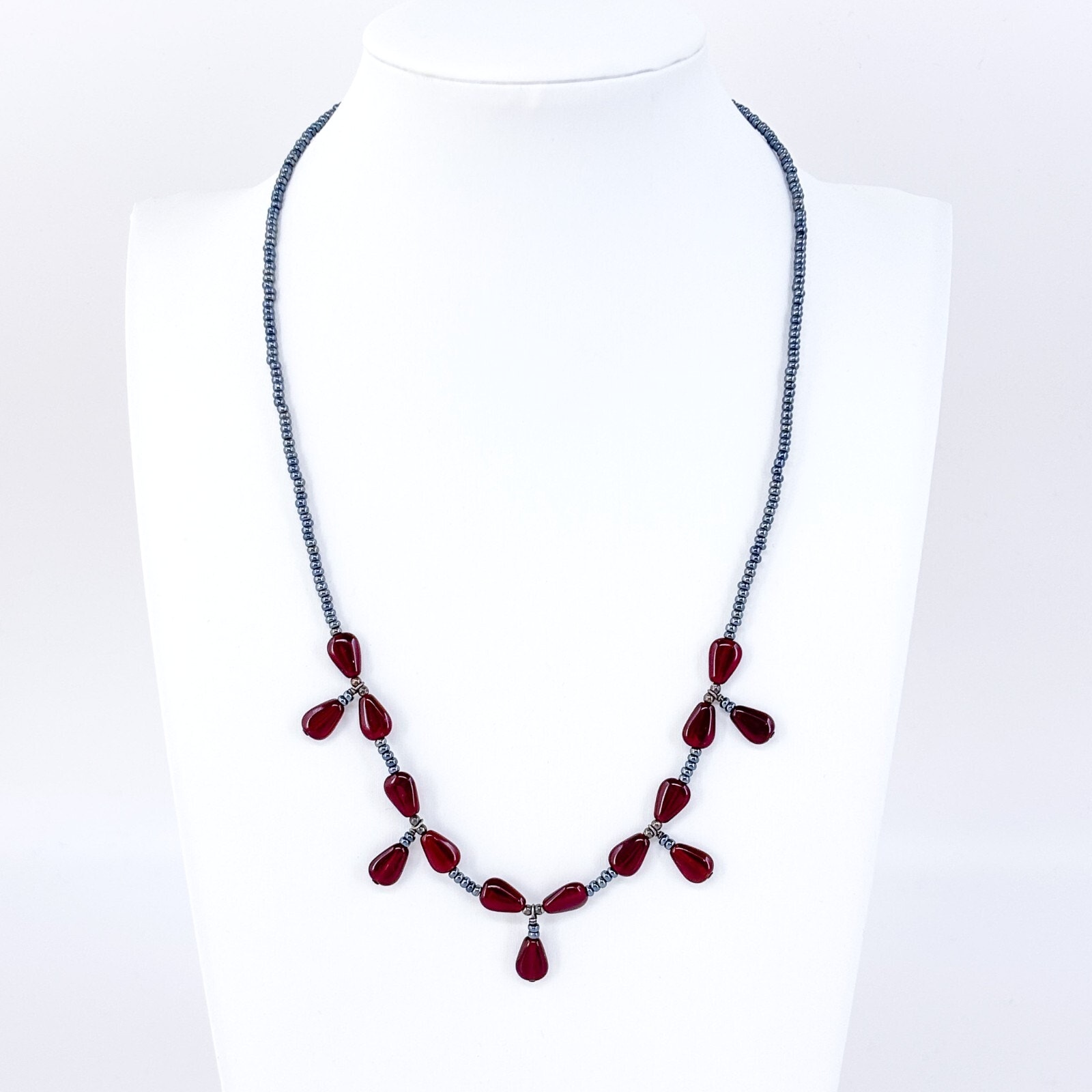 Vintage Sterling Silver 925 Red Glass Teardrop Bead Necklace 18
