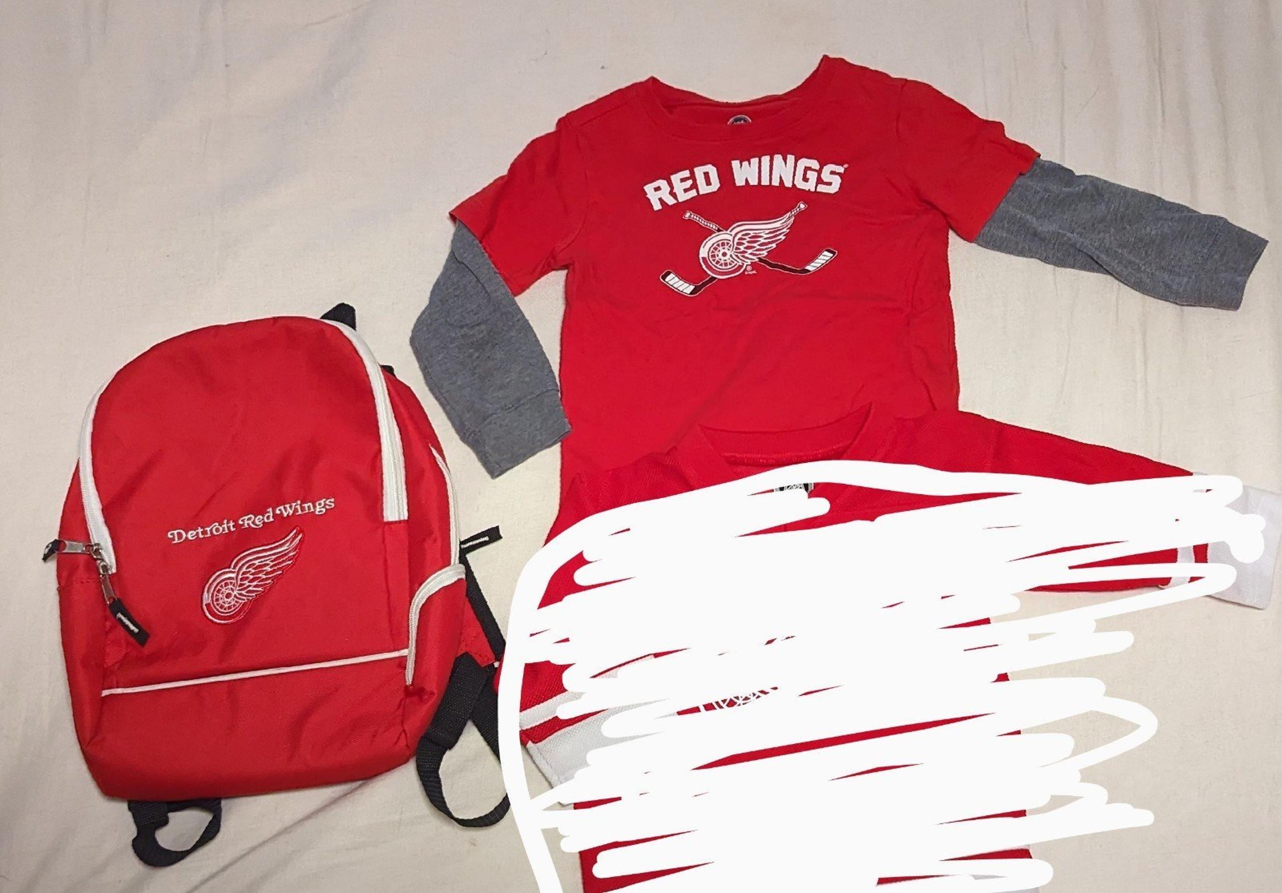 Red Wings kids bundle