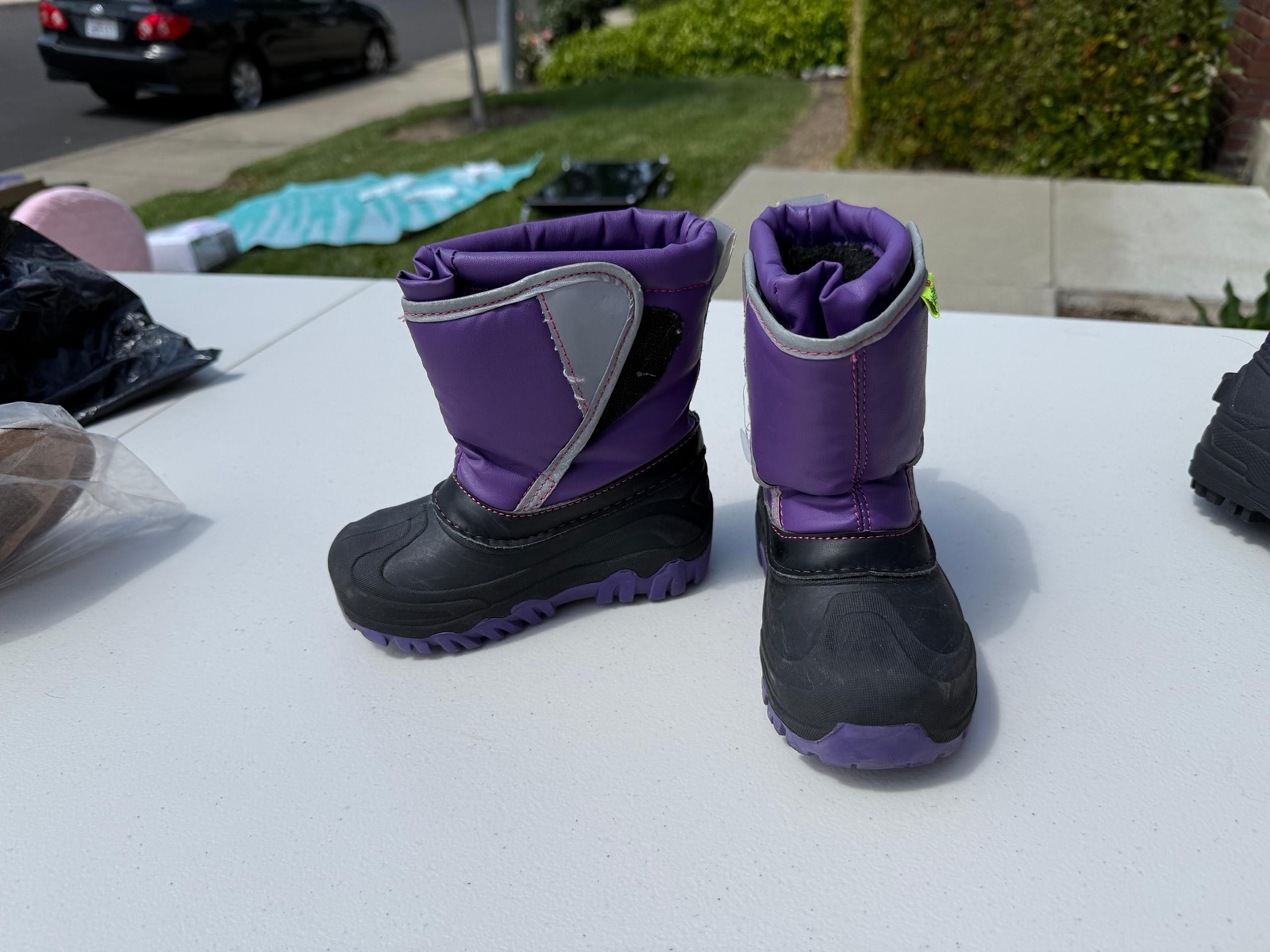 Western Chief Toddler Snow Boots - 9c