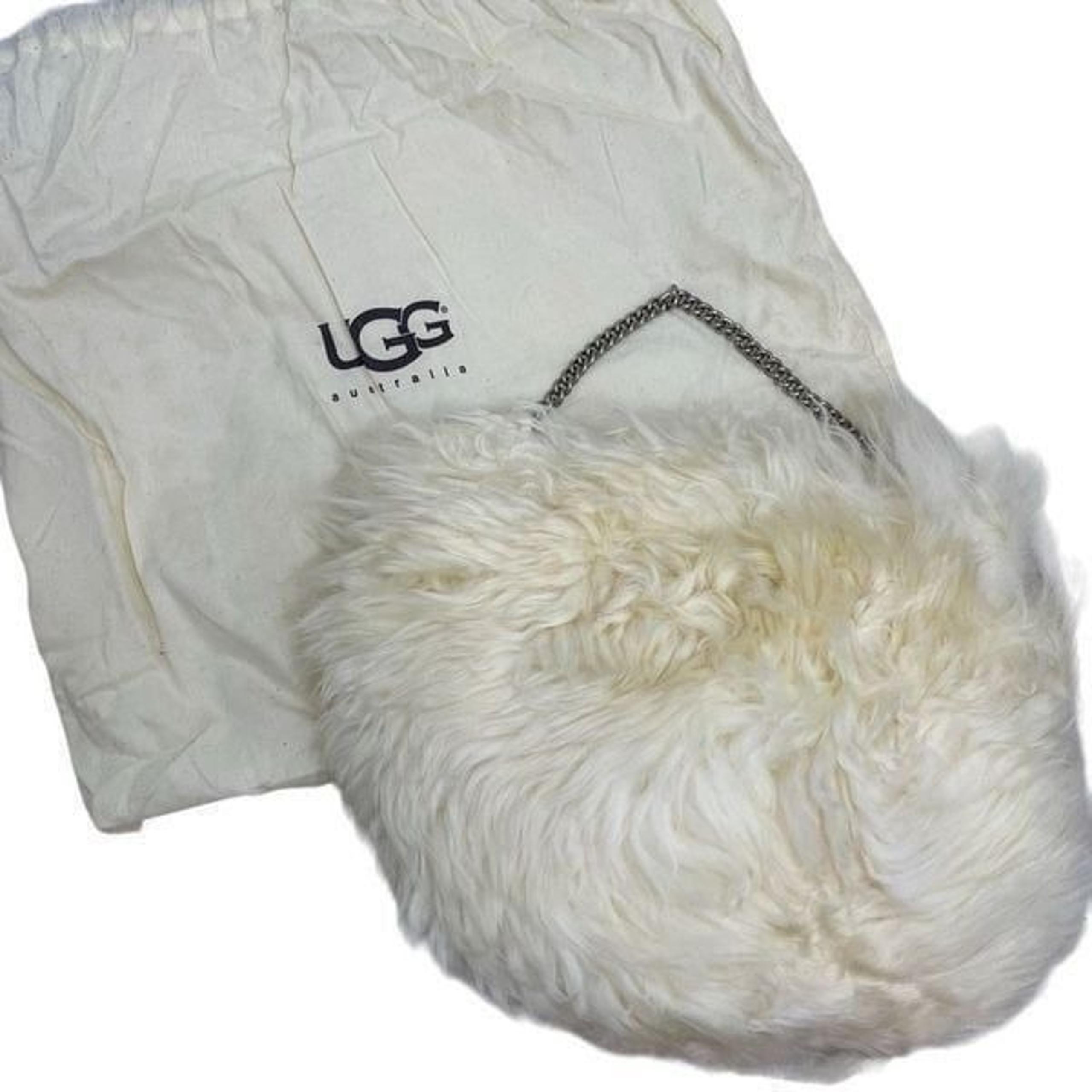 UGG Australia Fluff Mama Baby Satchel Bag Fluffy Purse White Shoulder Chain