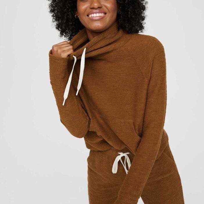 Aerie Offline Snowday Mockneck Sweatshirt