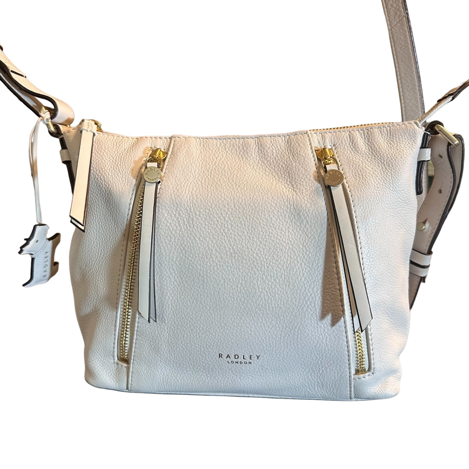 RADLEY London The Radley Lodge - Small Zip Top crossbody cream