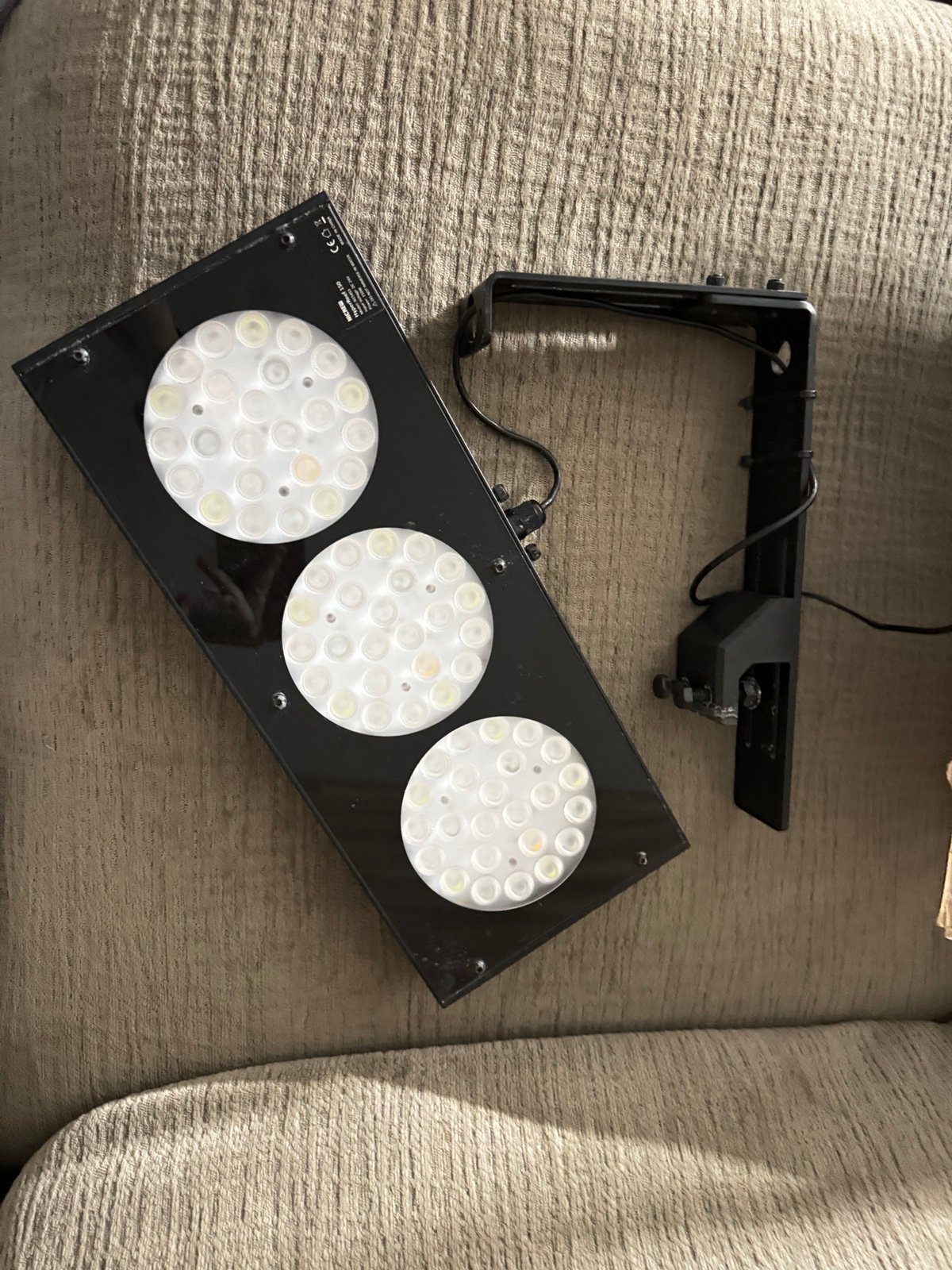 2 Nicrew 150w LED reef lights w controller