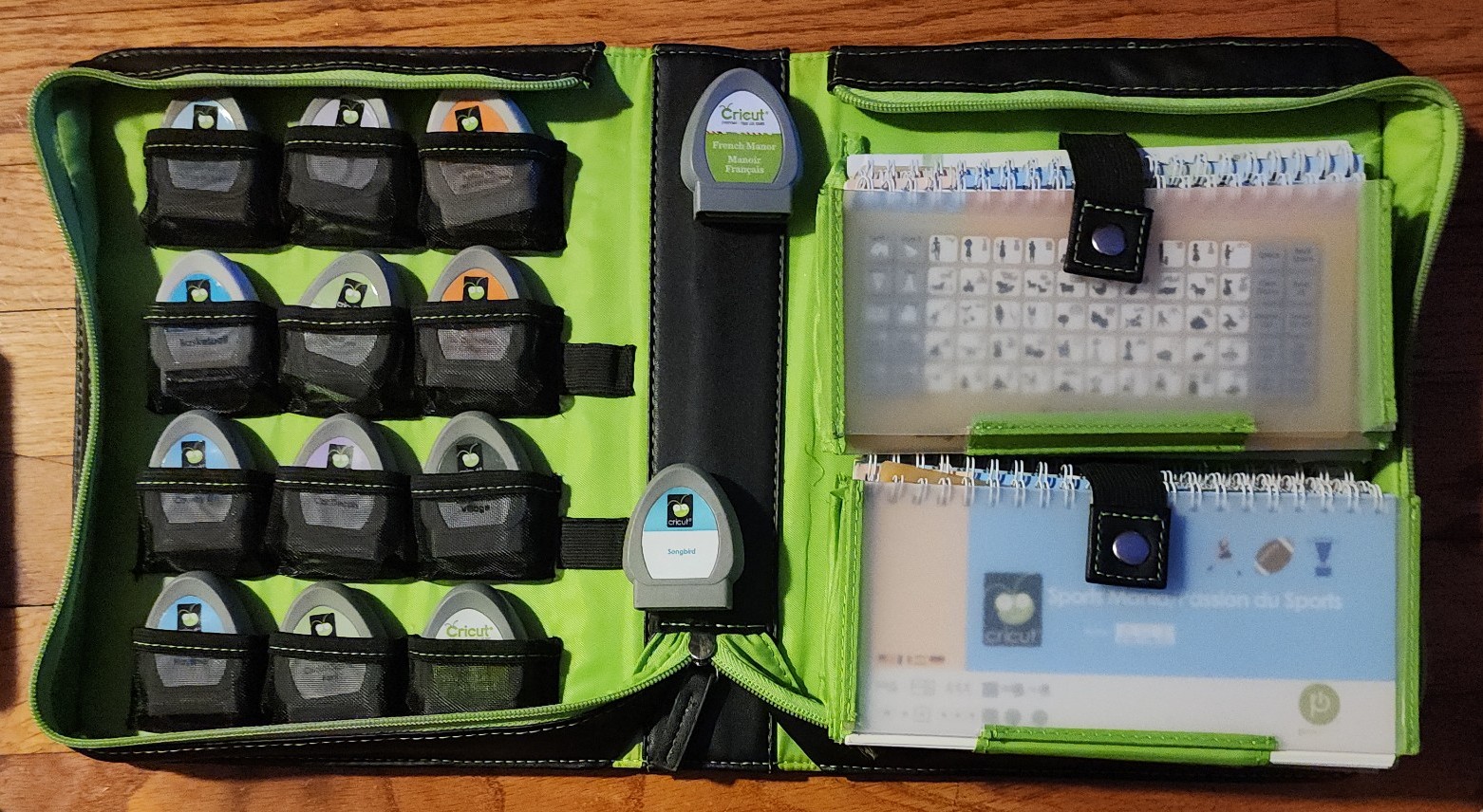 Case Lot Of 14 CRICUT Cartridges w/ Storage Case Binder Link Status Key Pads