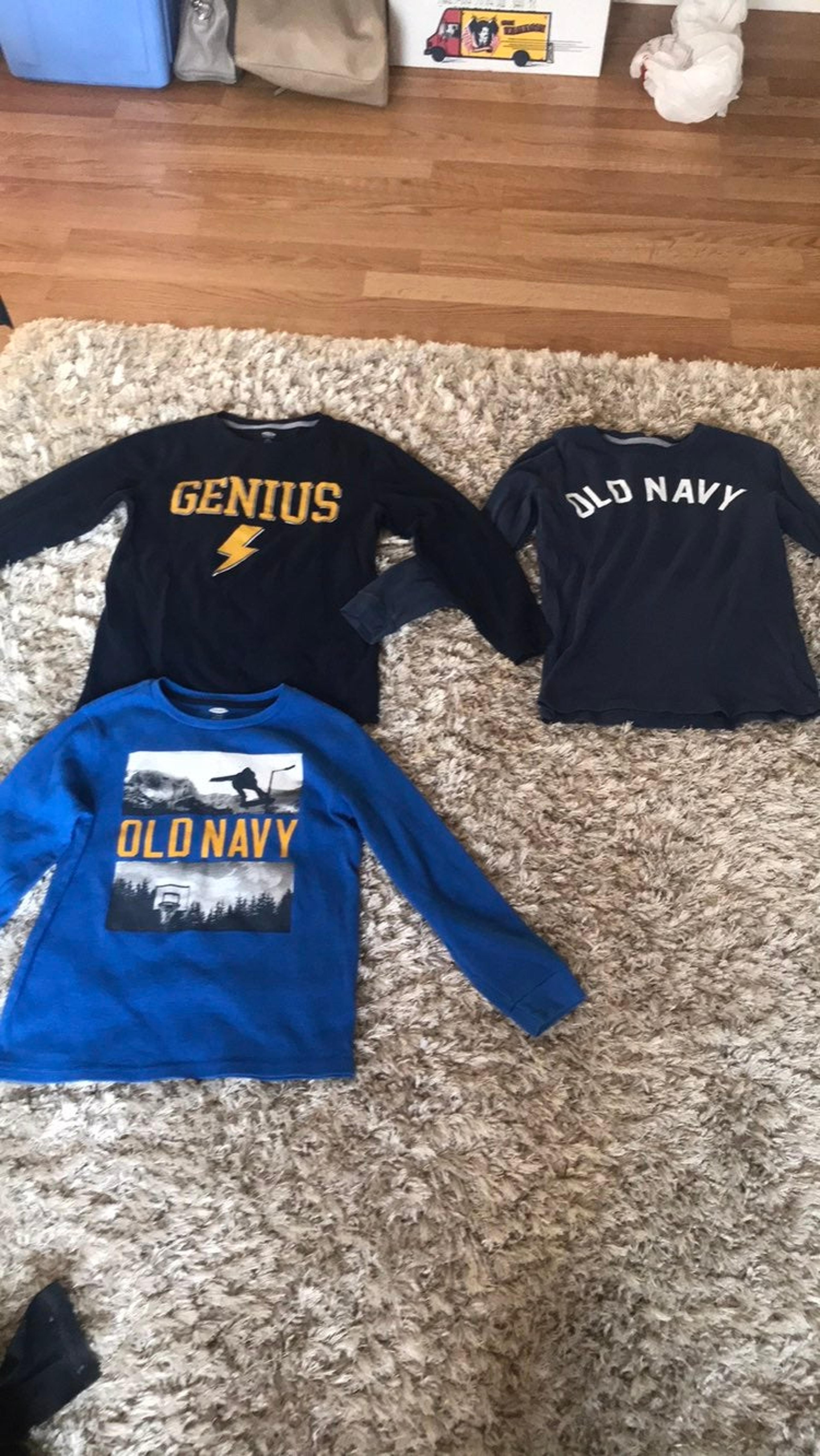 Old navy sports team shirts Outlet