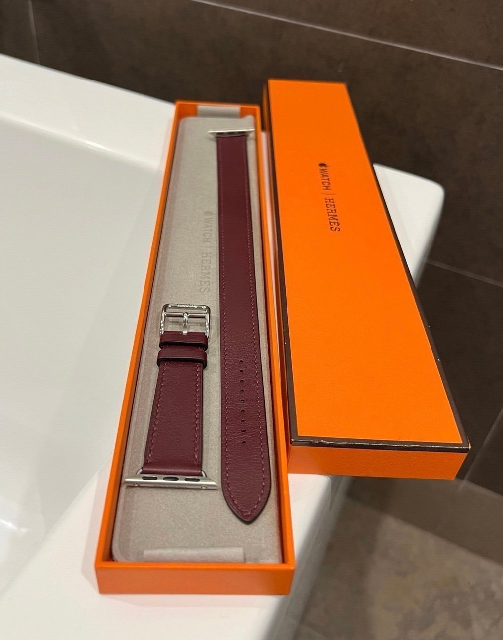 Apple Watch X Hermes Bordeaux Wine Red 38mm Double Tour Band
