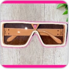Women’s glasses