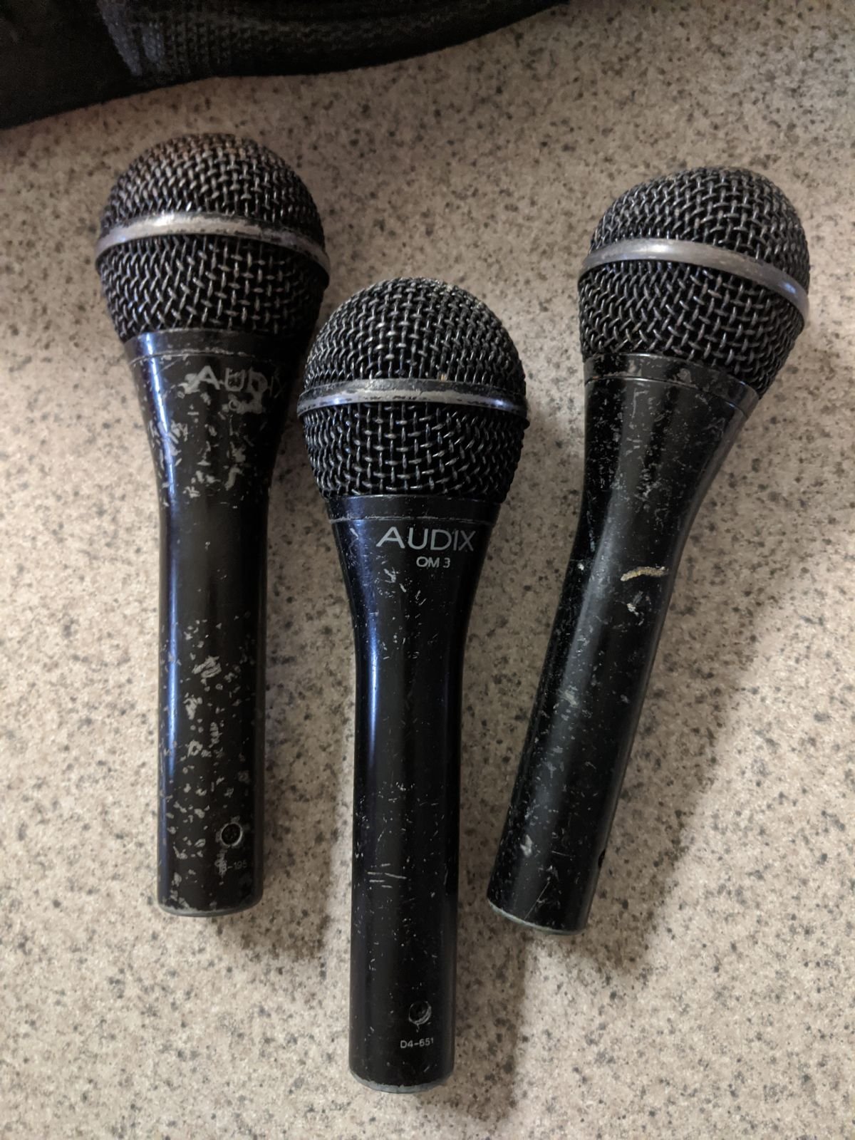 (3) Audix OM3