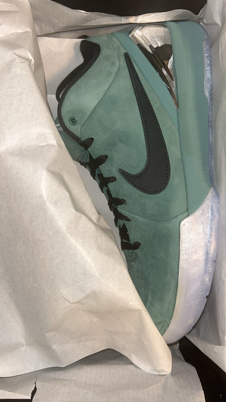Nike Kobe 4 Pronto Girl Dad Size 10 DS