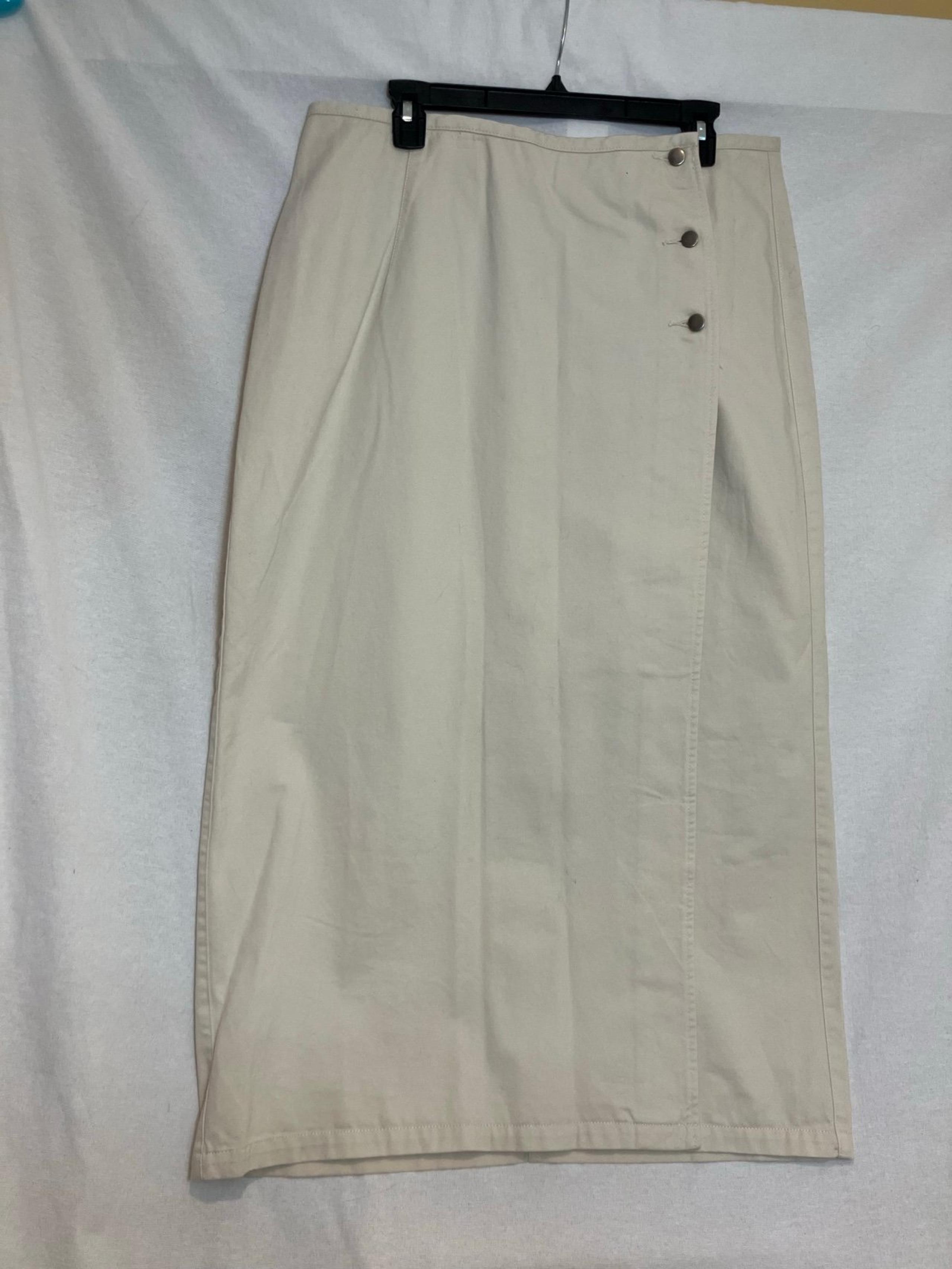 Eddie Bauer Women's Maxi Wrap Skirt Off White Size 18 100% Cotton NWT Buttons