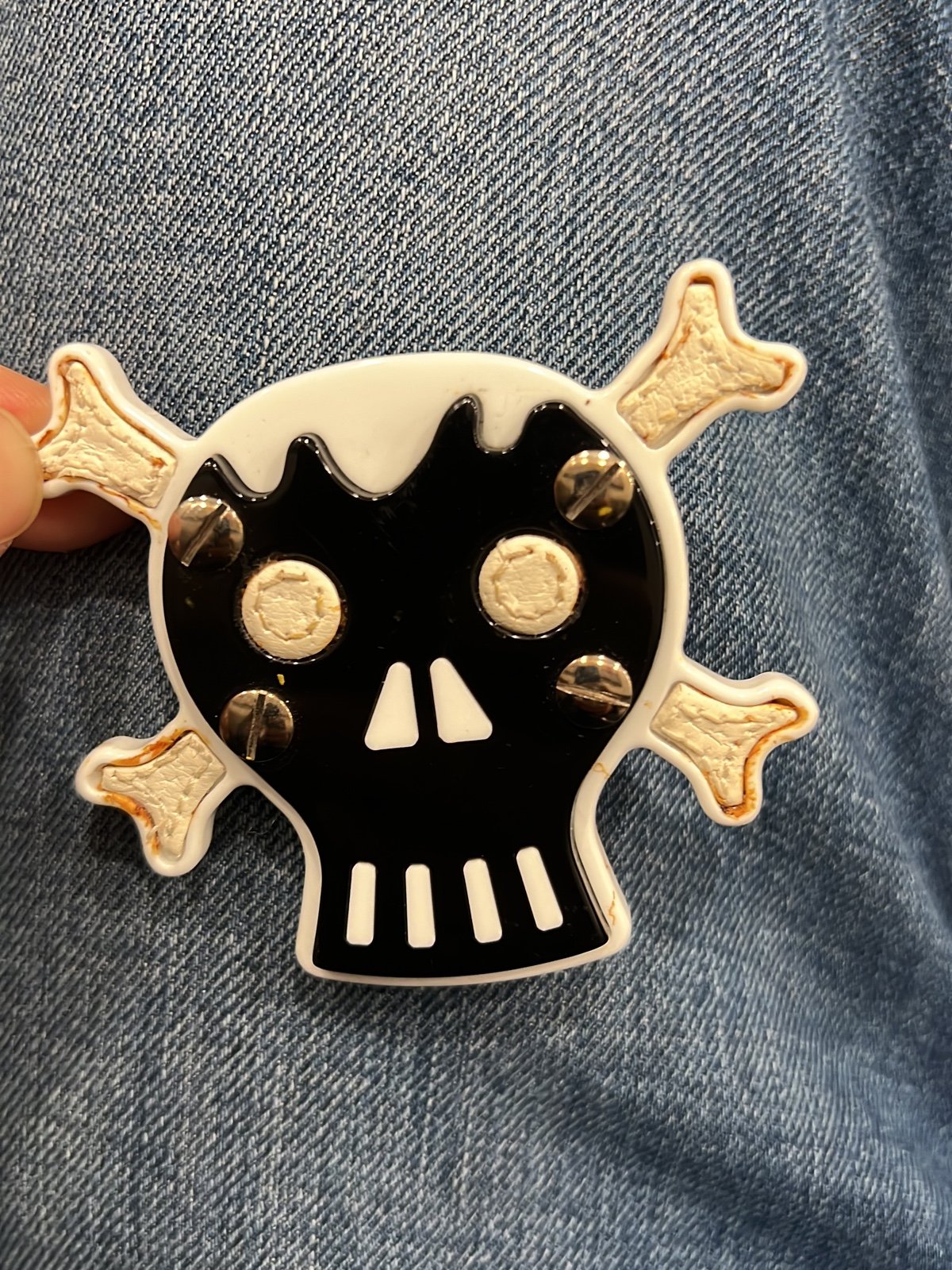 Prada skull pin