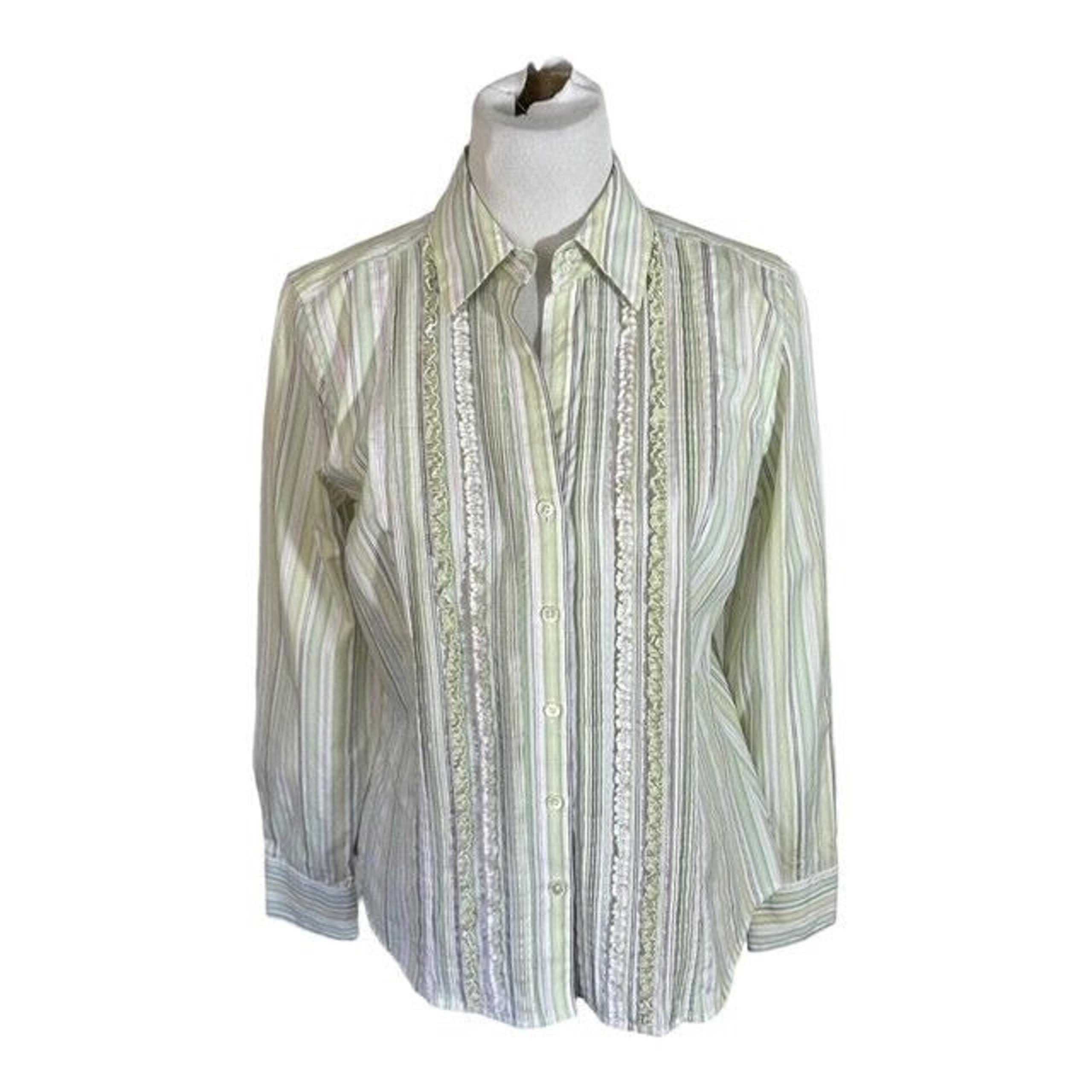 Ann Taylor Button-Down Shirt Women's Size Medium Long Sleeve Pintuck Ruffles