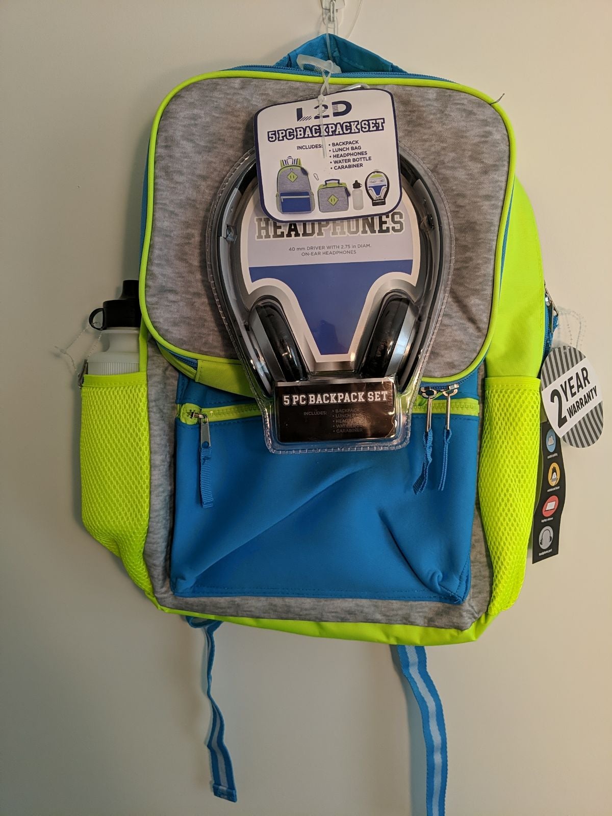 L2D 16 Backpack with Lunch Bag and Head