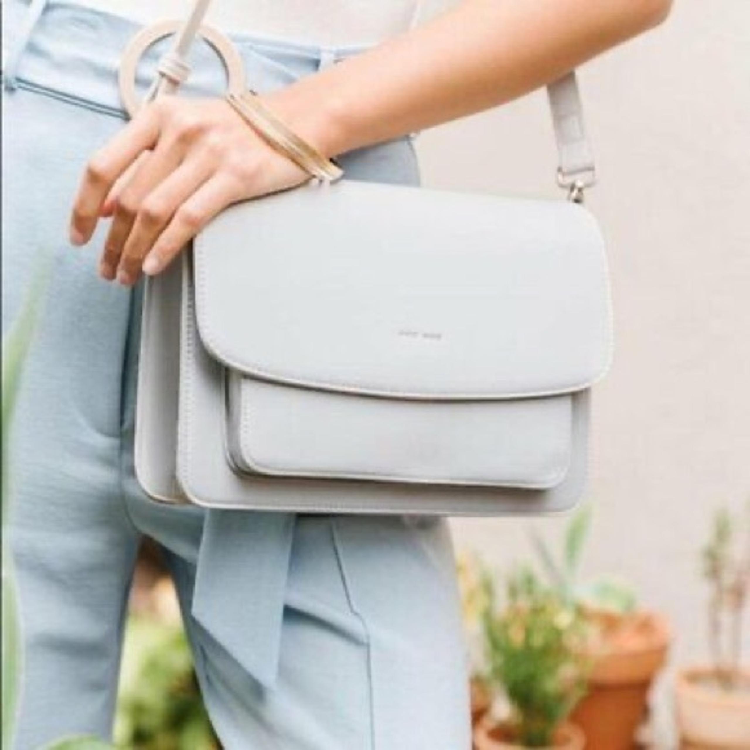 Pixie Mood Zoe Crossbody Grey Vegan Leather Shoulder Bag Handbag Purse NWT