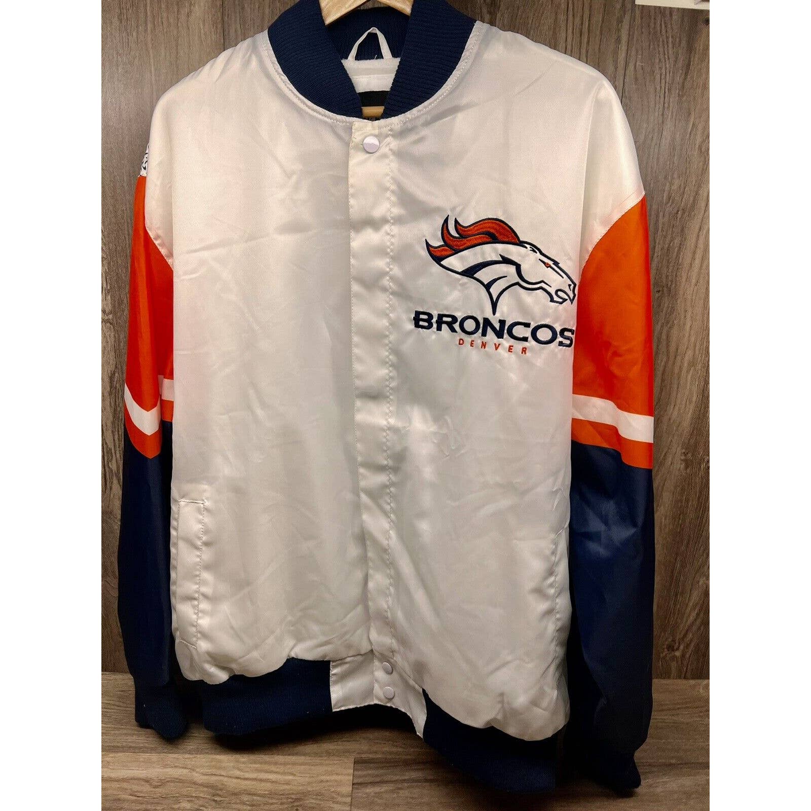 NFL Denver Broncos Bomber Style Snap Front Jacket Large Back Graphic-White Sz L